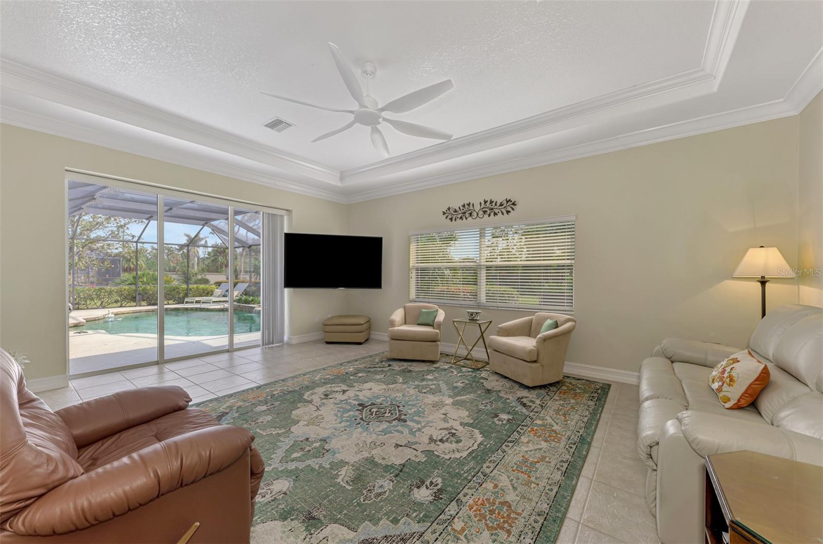 910 PARK PLACE DR, ENGLEWOOD, FL, 34223