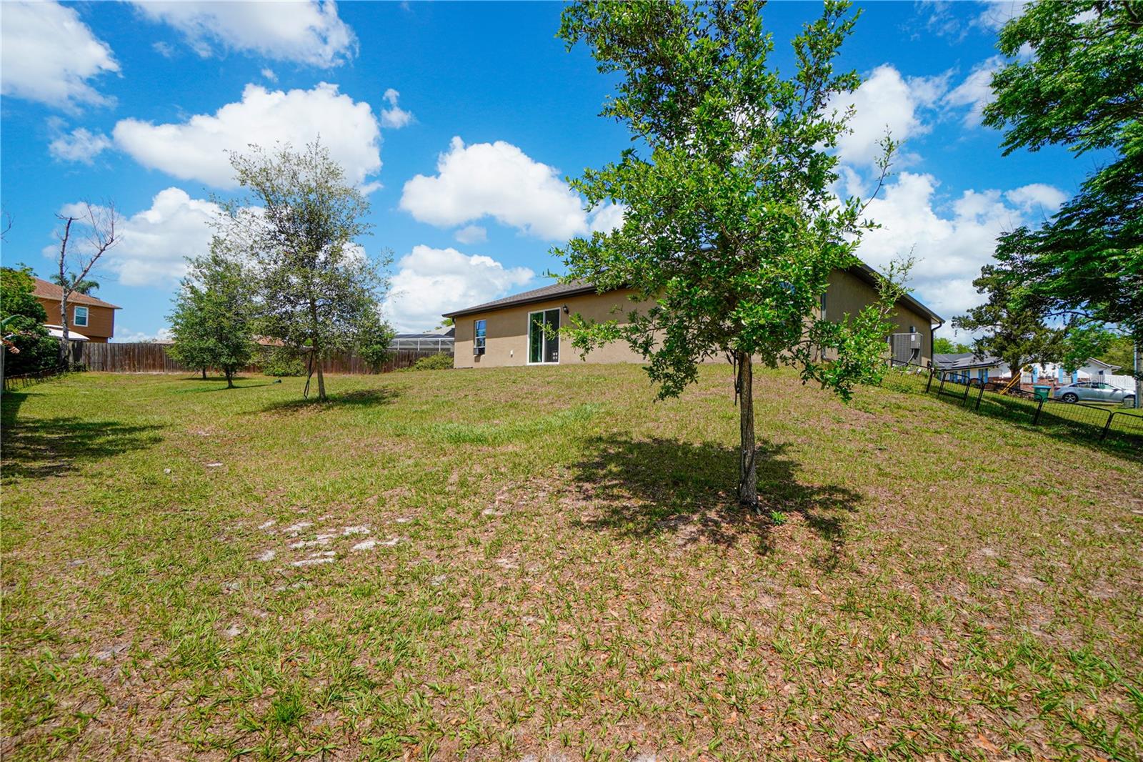 936 DANDRIDGE DR, DELTONA, FL, 32725