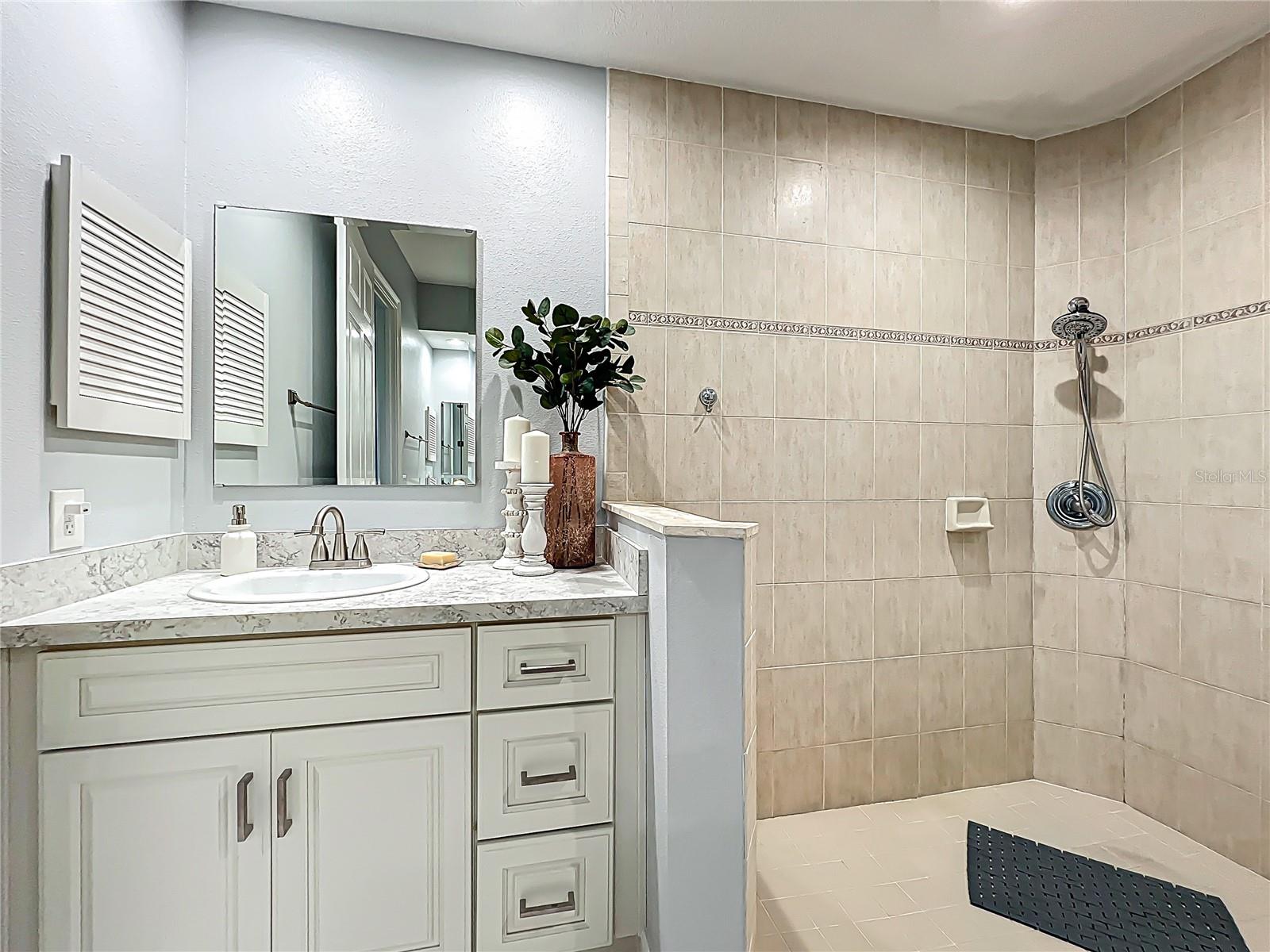 602 CAMINO REAL BLVD #602, HOWEY IN THE HILLS, FL, 34737