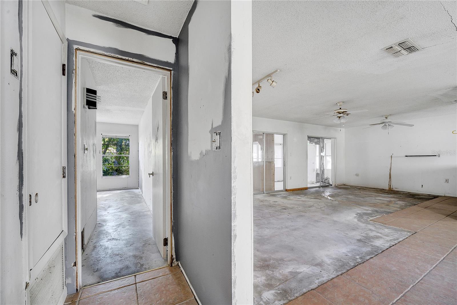 10433 MONTPELIER CIR, ORLANDO, FL, 32821