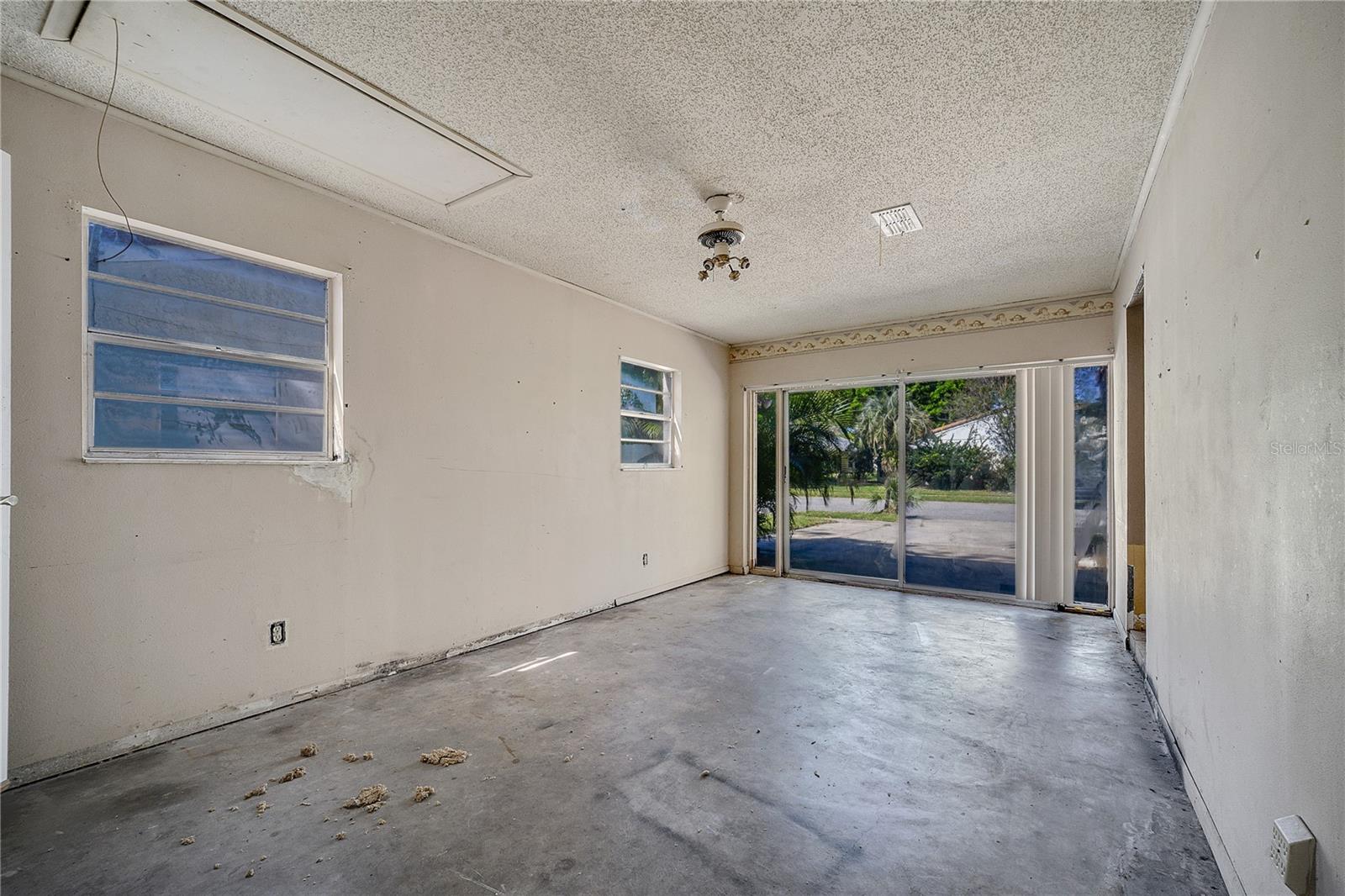 10433 MONTPELIER CIR, ORLANDO, FL, 32821