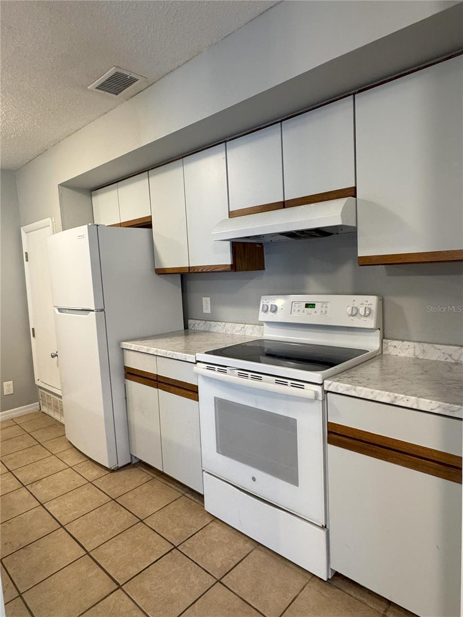 4706 SUTTON TER #111A2, ORLANDO, FL, 32811