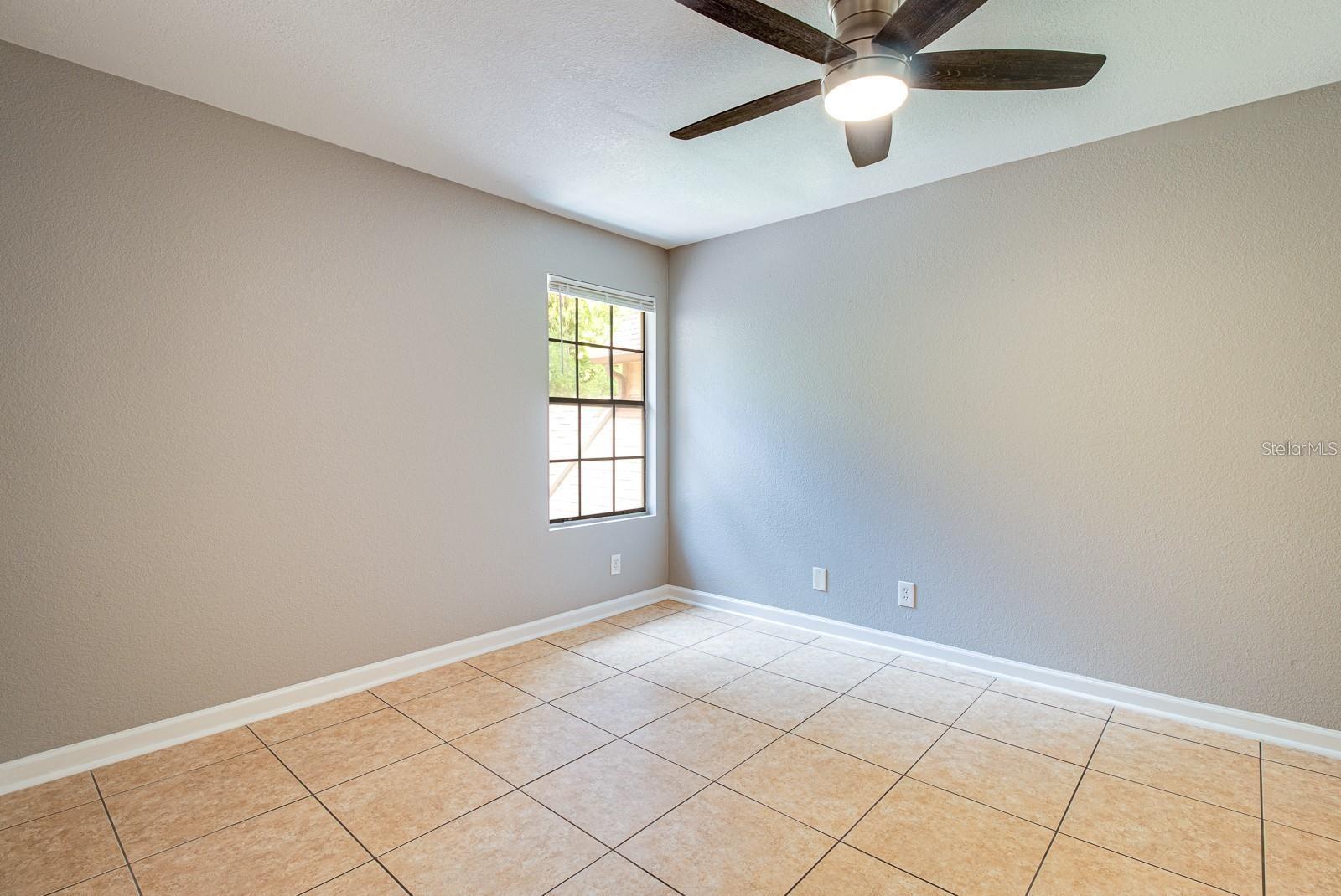 415 LAKEPOINTE DR #202, ALTAMONTE SPRINGS, FL, 32701