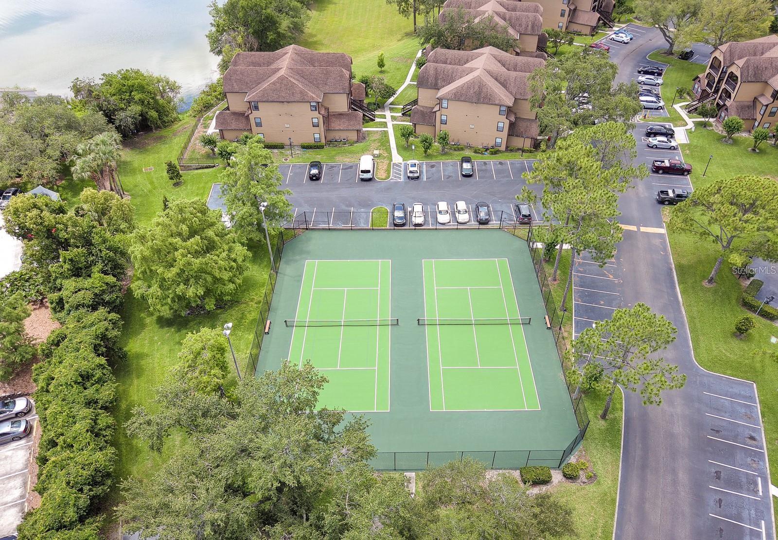 415 LAKEPOINTE DR #202, ALTAMONTE SPRINGS, FL, 32701