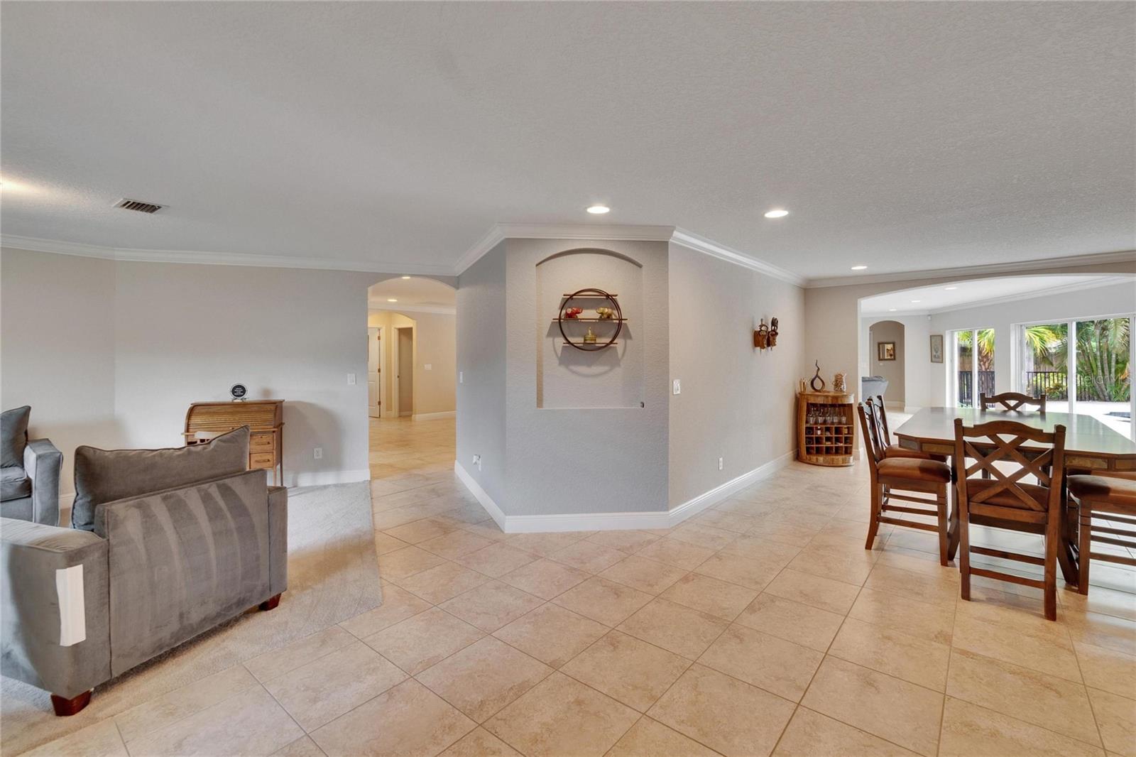 2714 LITTLE RD, VALRICO, FL, 33596