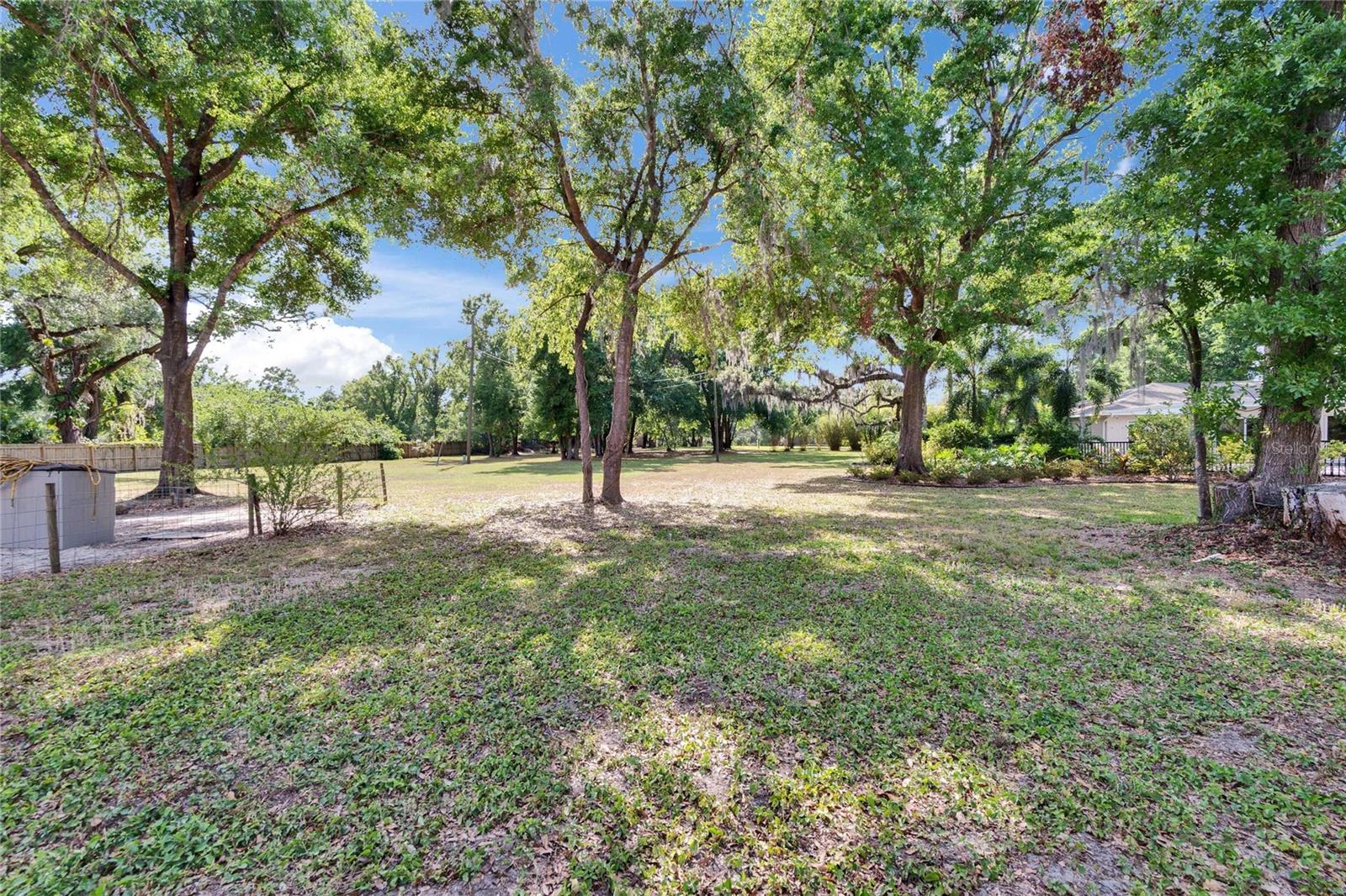 2714 LITTLE RD, VALRICO, FL, 33596
