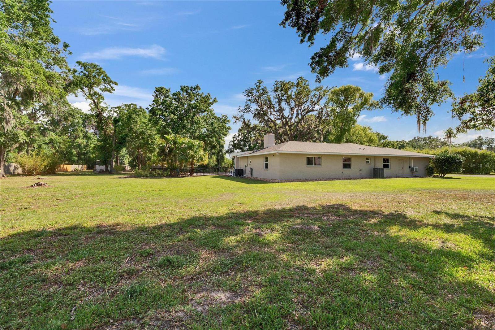 2714 LITTLE RD, VALRICO, FL, 33596