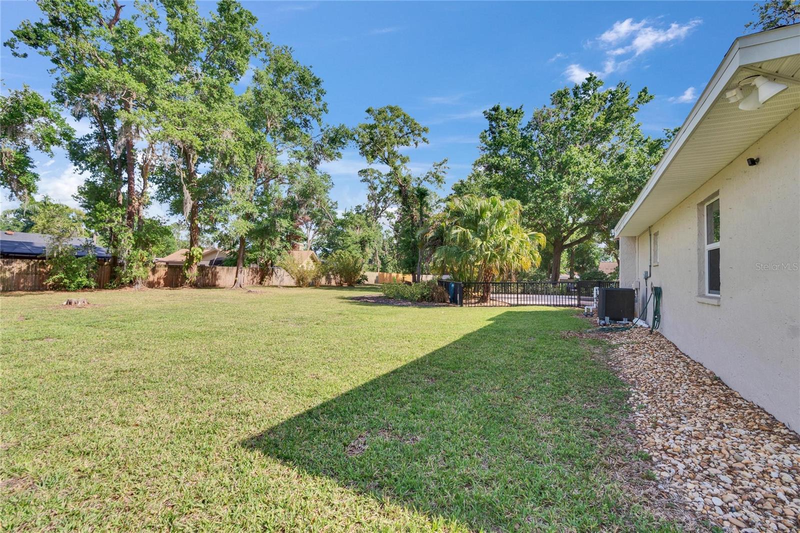 2714 LITTLE RD, VALRICO, FL, 33596
