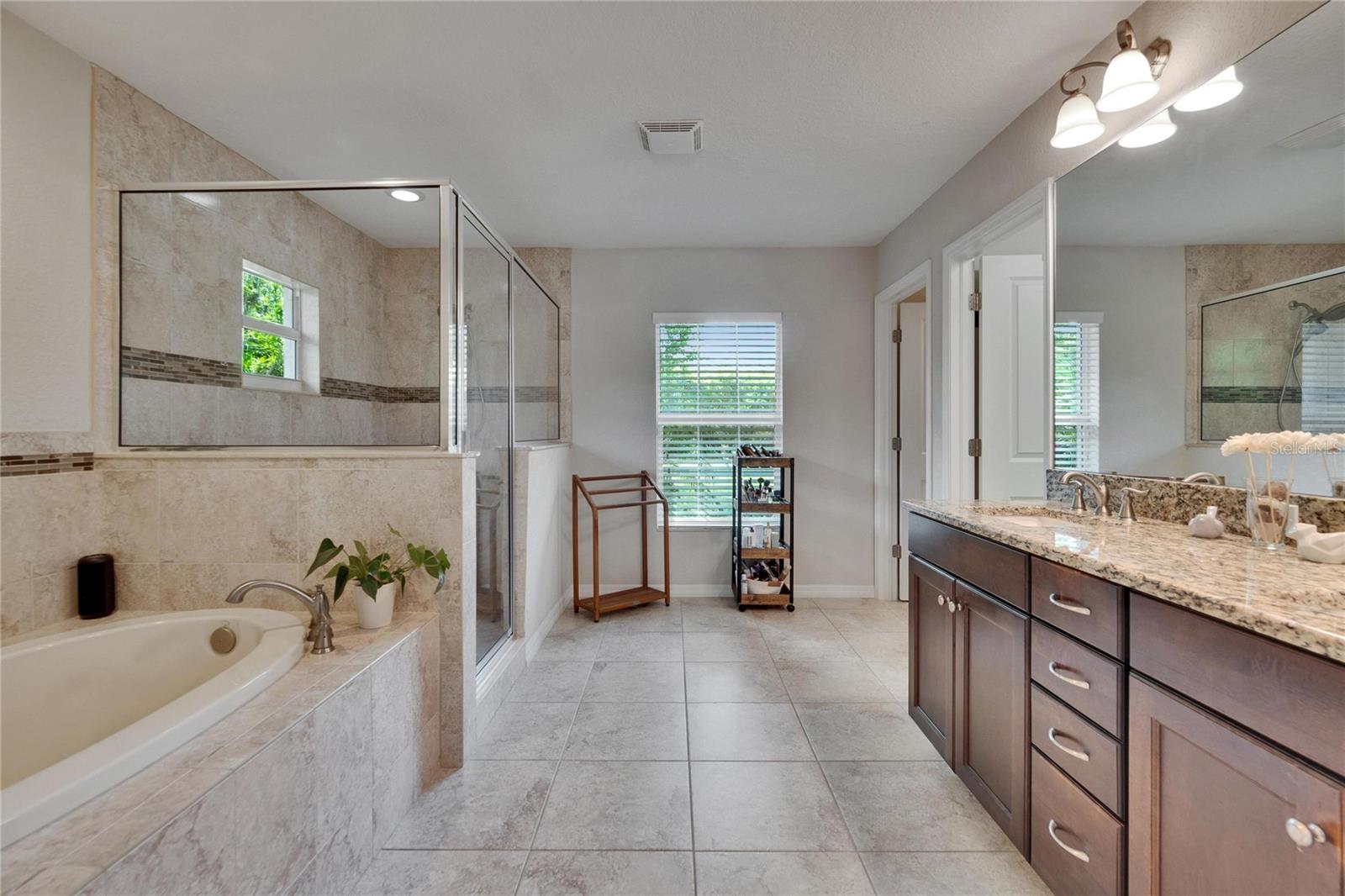 2714 LITTLE RD, VALRICO, FL, 33596