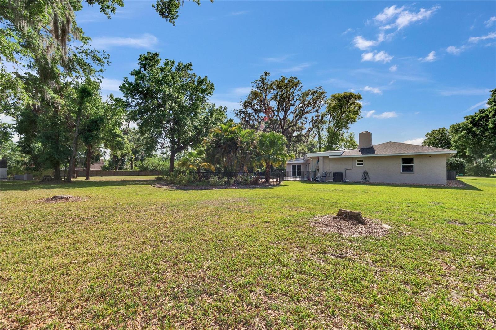 2714 LITTLE RD, VALRICO, FL, 33596