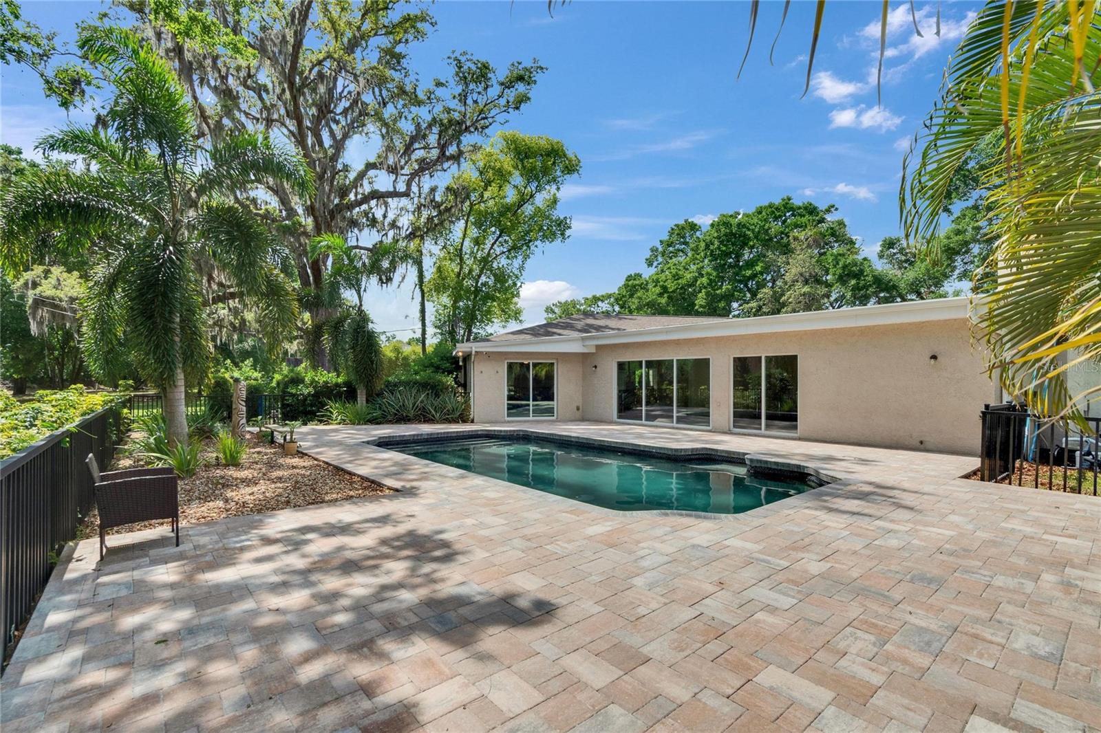 2714 LITTLE RD, VALRICO, FL, 33596