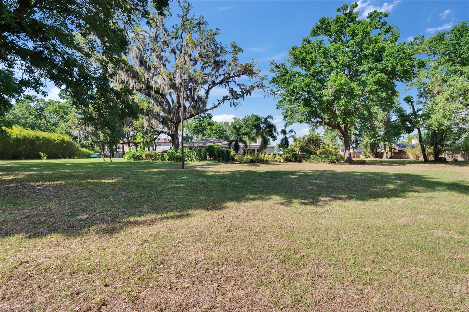 2714 LITTLE RD, VALRICO, FL, 33596