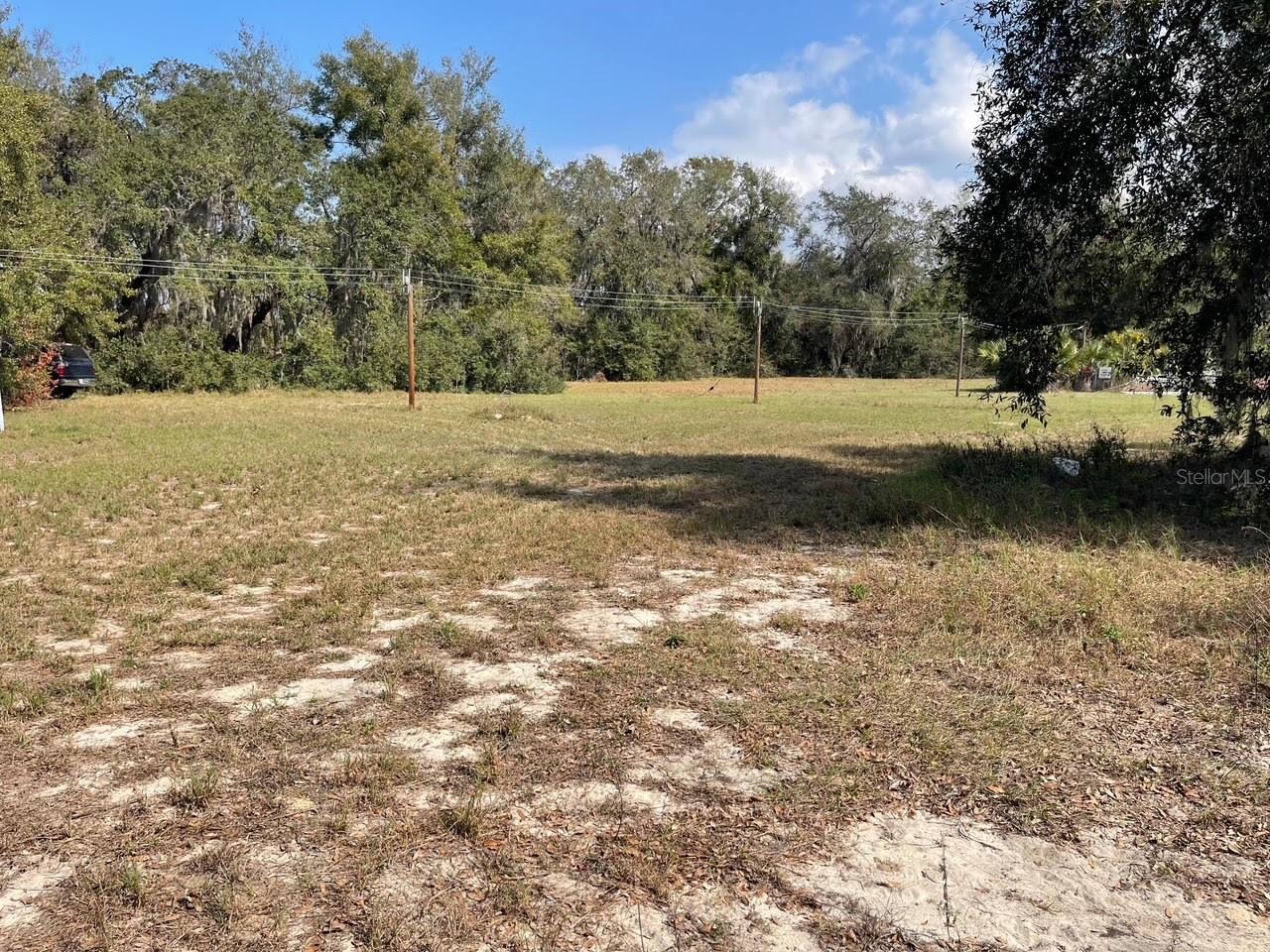 32900 RADIO RD, LEESBURG, FL, 34788