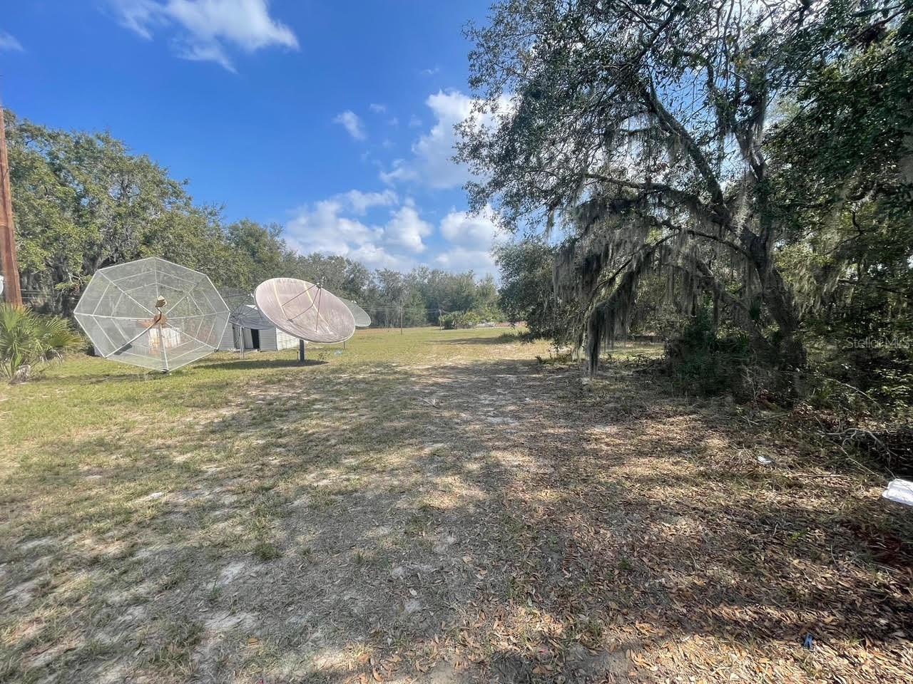 32900 RADIO RD, LEESBURG, FL, 34788