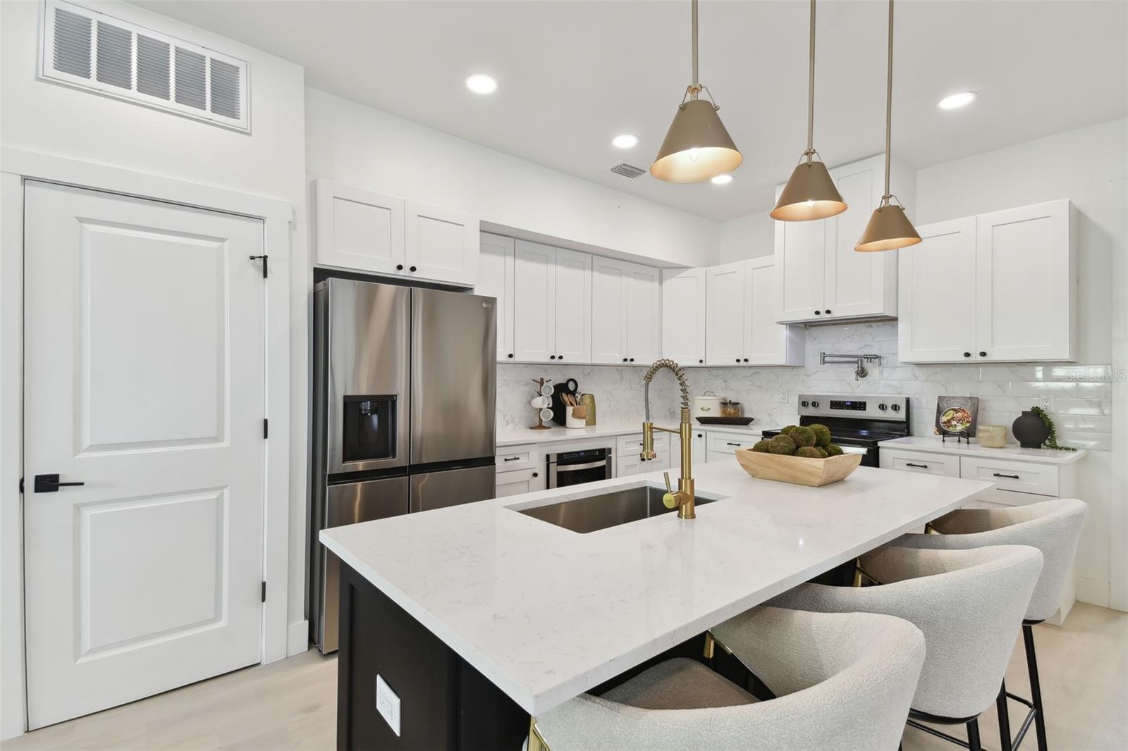 6315 S RICHARD AVE, TAMPA, FL, 33616