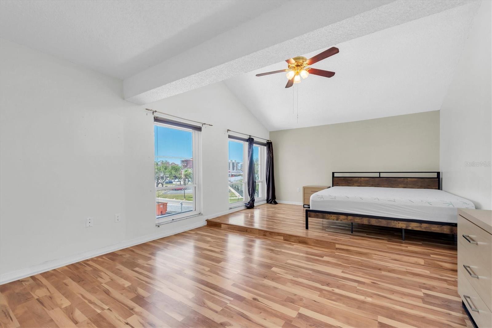 171 MEDALLION BLVD #F, MADEIRA BEACH, FL, 33708