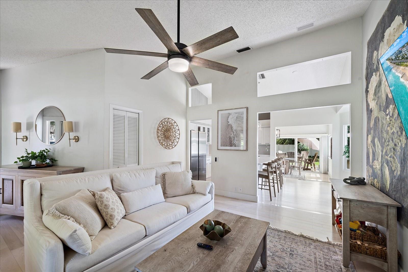 1046 GREYSTONE LN, SARASOTA, FL, 34232