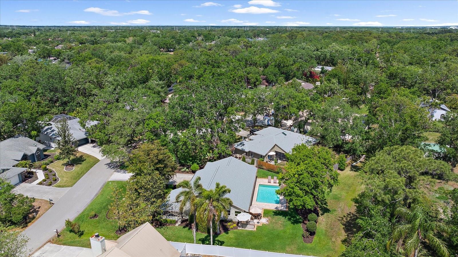 1046 GREYSTONE LN, SARASOTA, FL, 34232