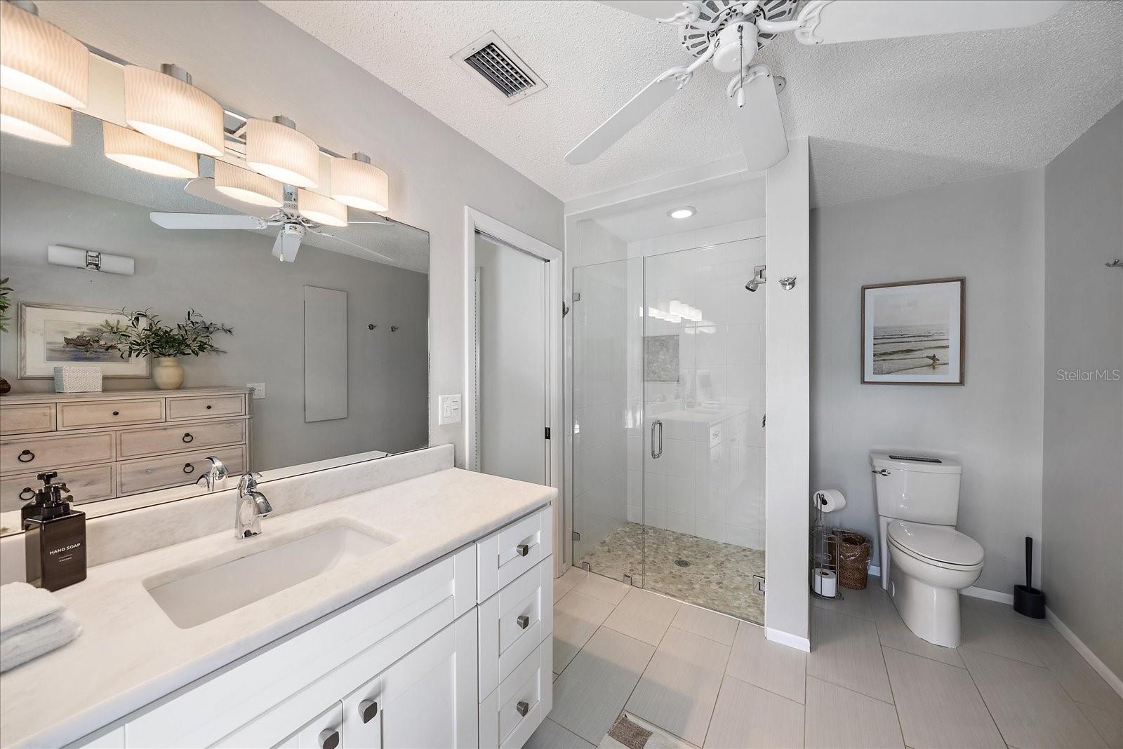 1046 GREYSTONE LN, SARASOTA, FL, 34232
