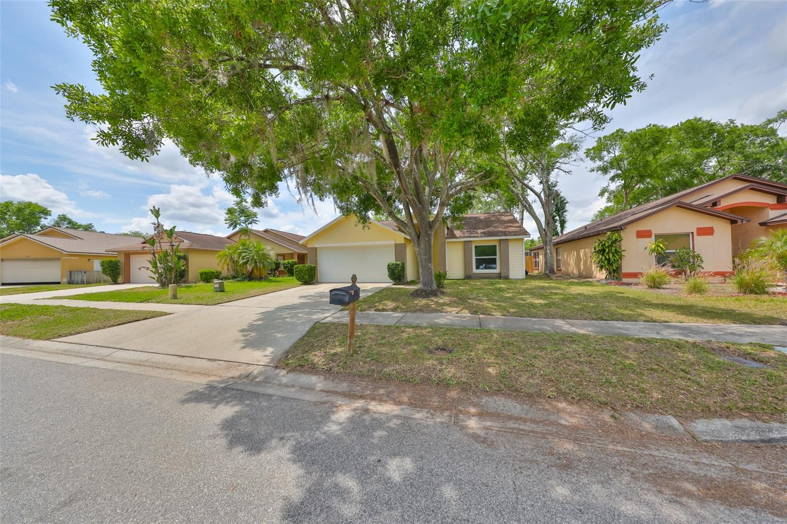 1747 TINKER DR, LUTZ, FL, 33559