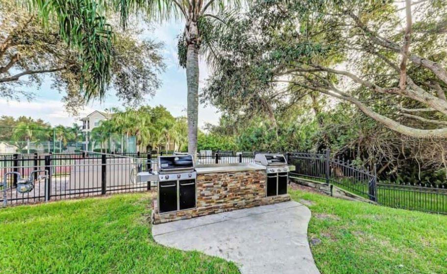 5168 NORTHRIDGE RD #111, SARASOTA, FL, 34238