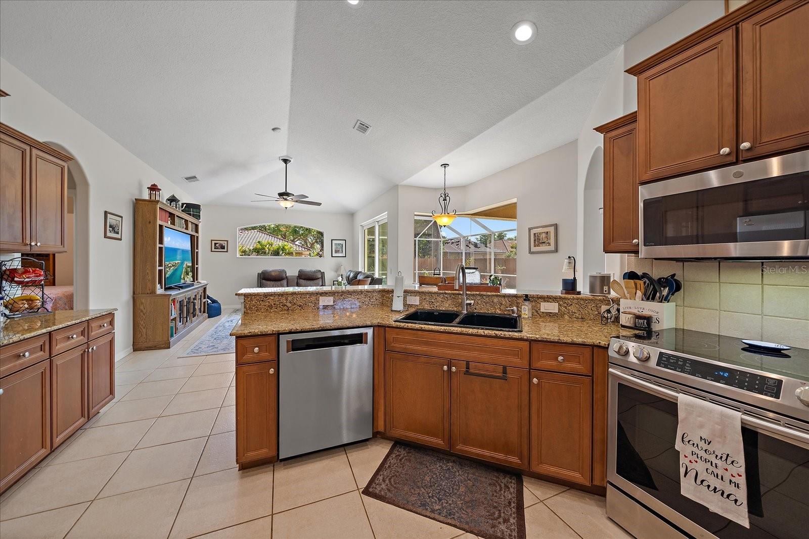 5604 CEDAR OAK BLVD, SARASOTA, FL, 34233