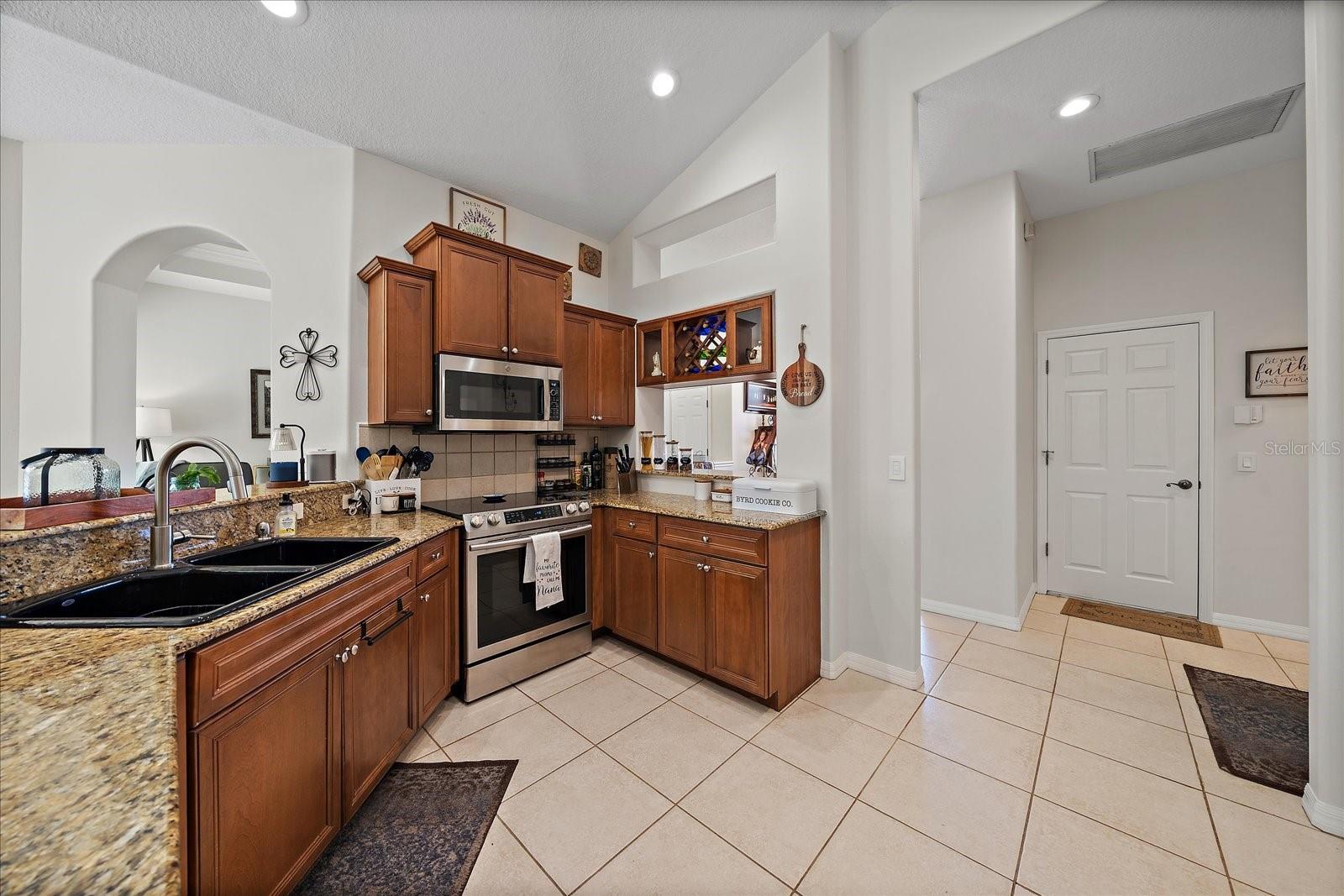 5604 CEDAR OAK BLVD, SARASOTA, FL, 34233