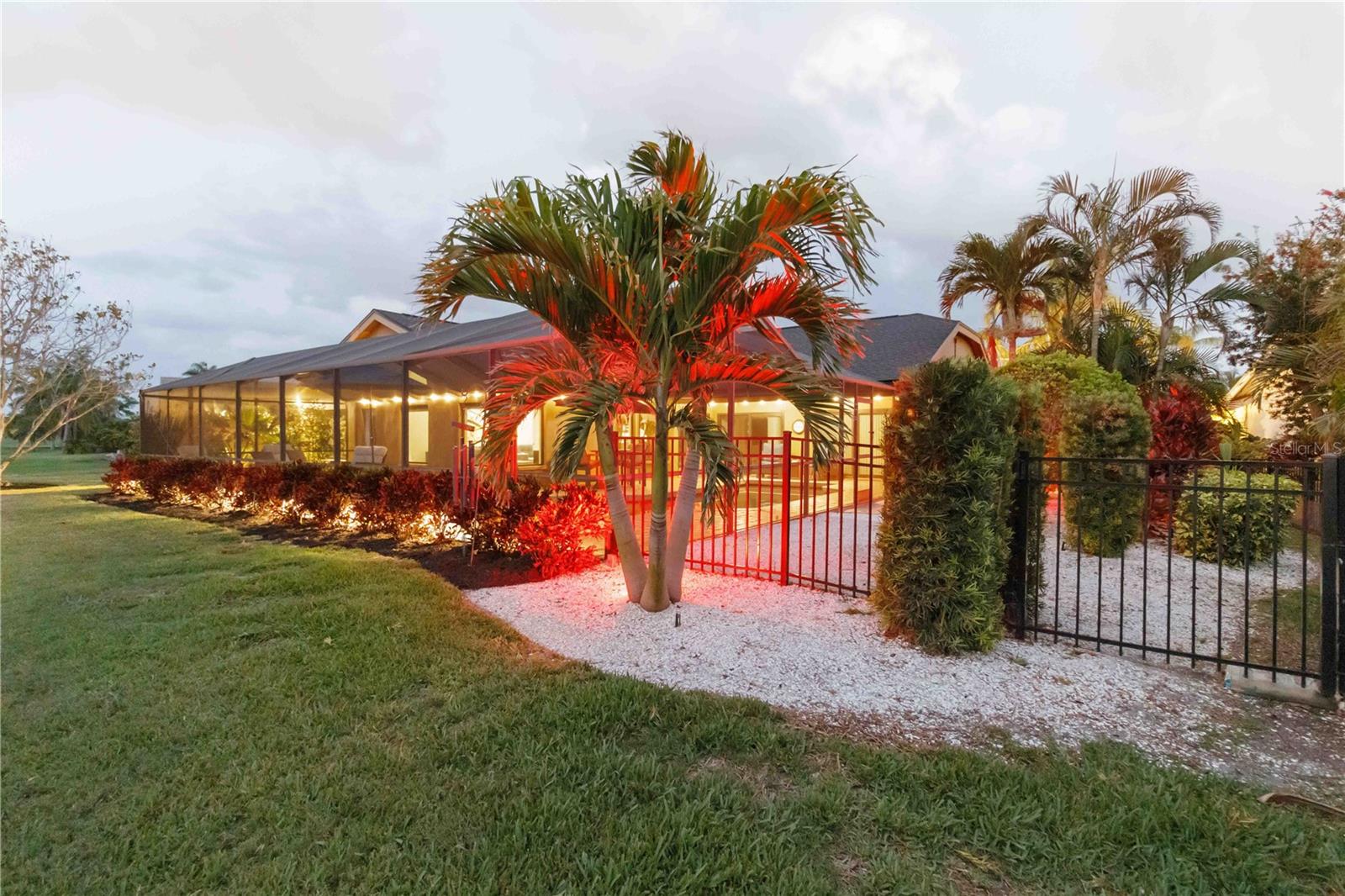 A4647368 Property Photo