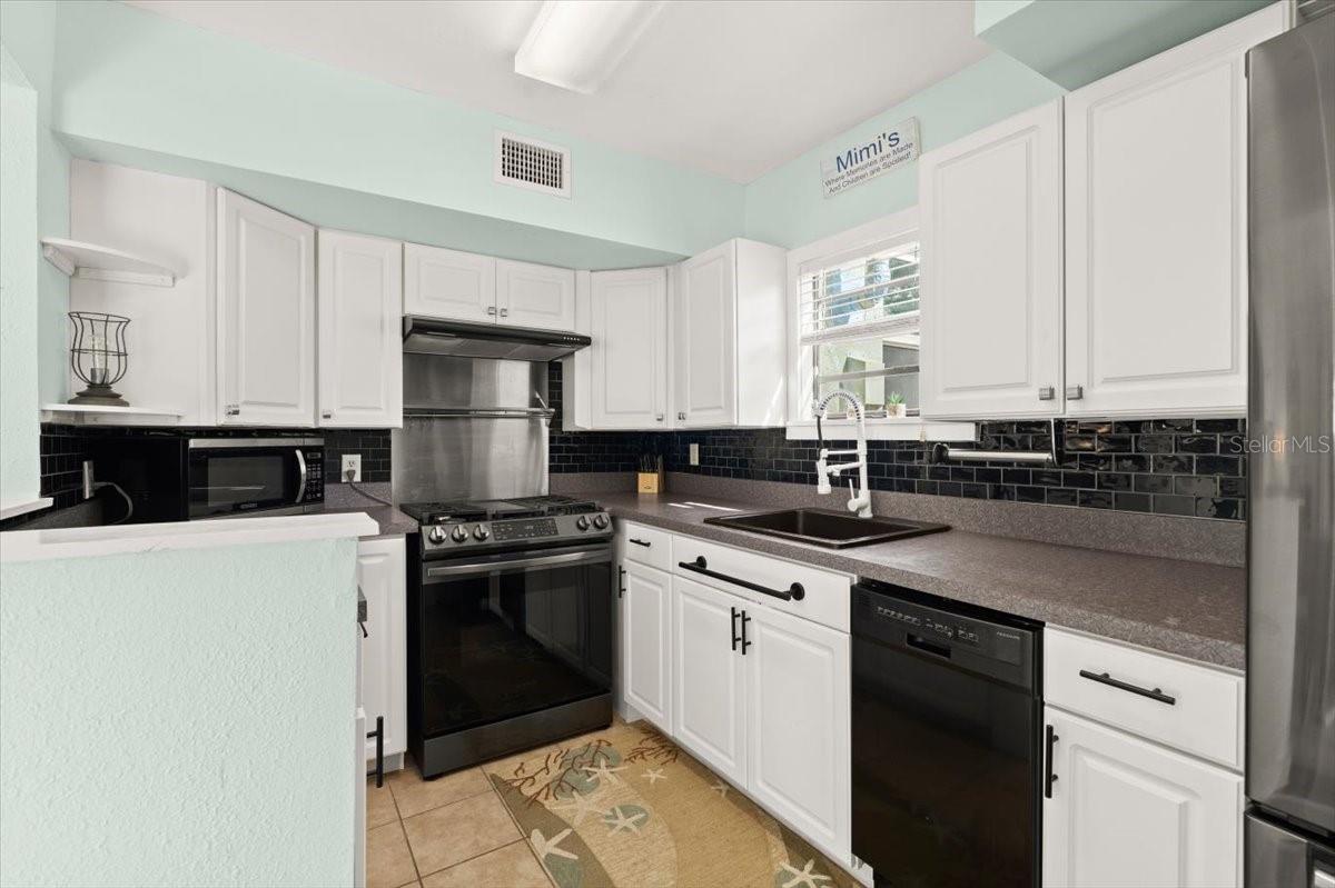 7 CLARENDON CT, DAYTONA BEACH, FL, 32118