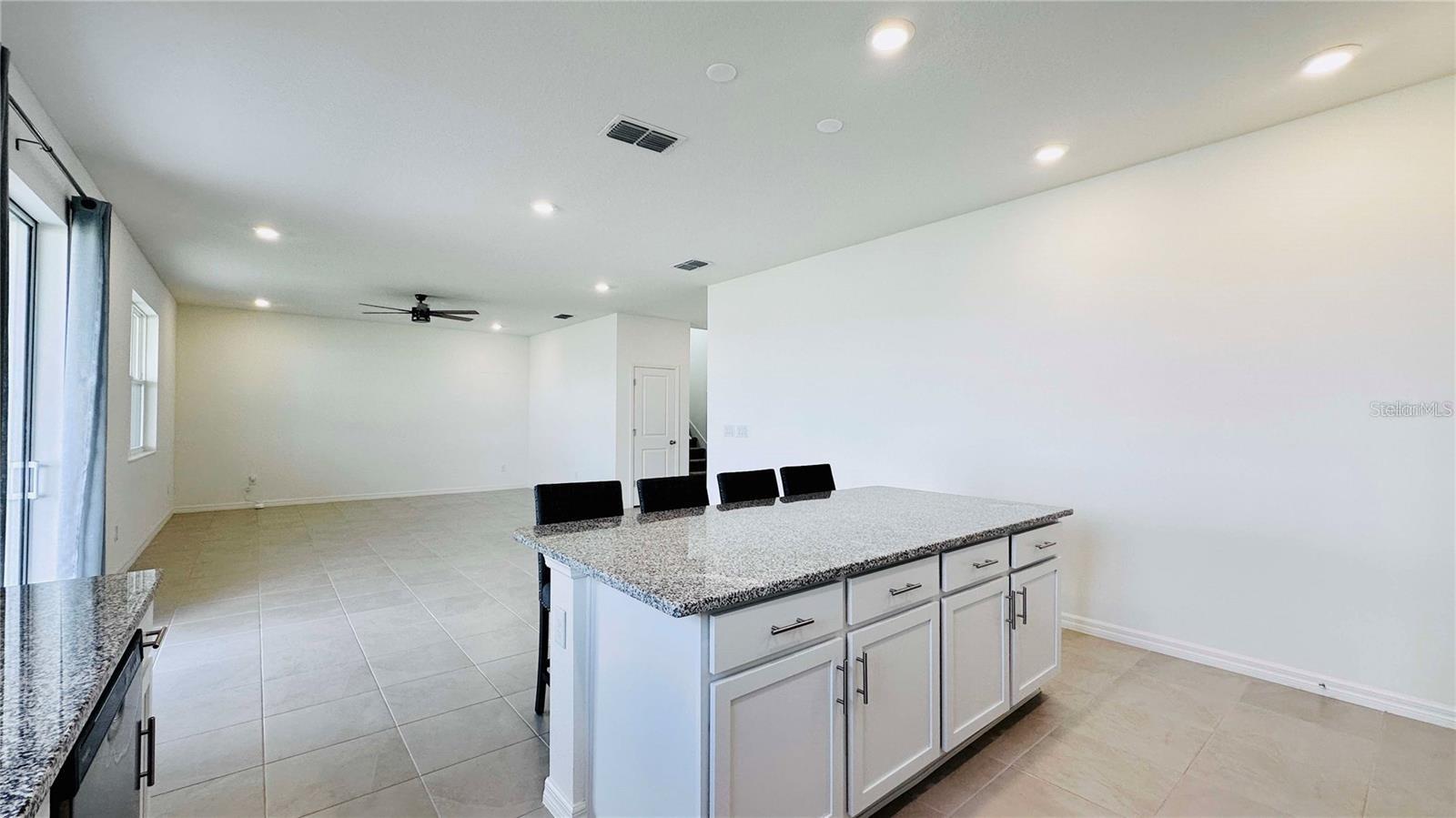 9567 SANDY BLUFFS CIR, PARRISH, FL, 34219
