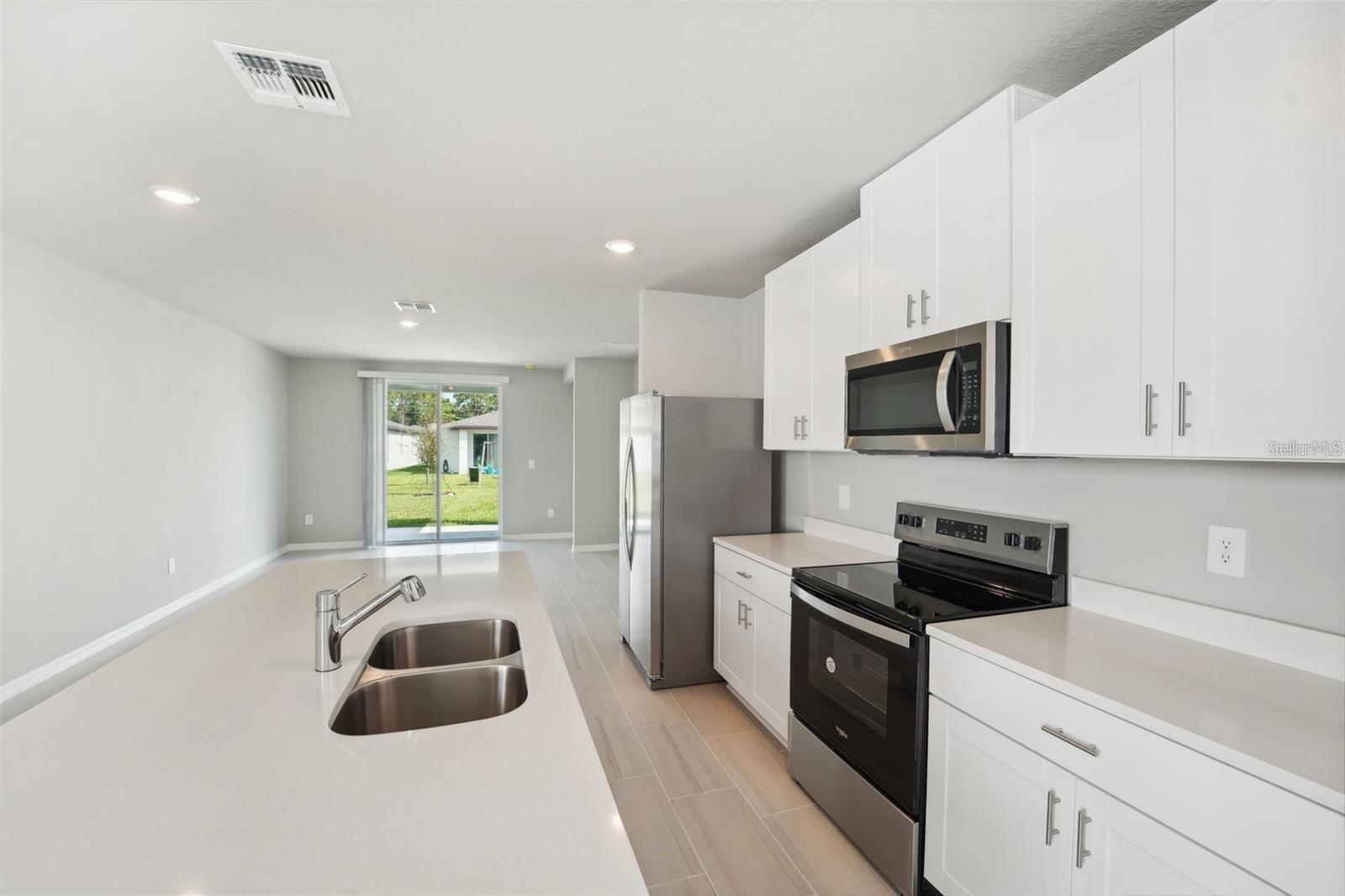 109 WHITELAND BND, NOKOMIS, FL, 34275