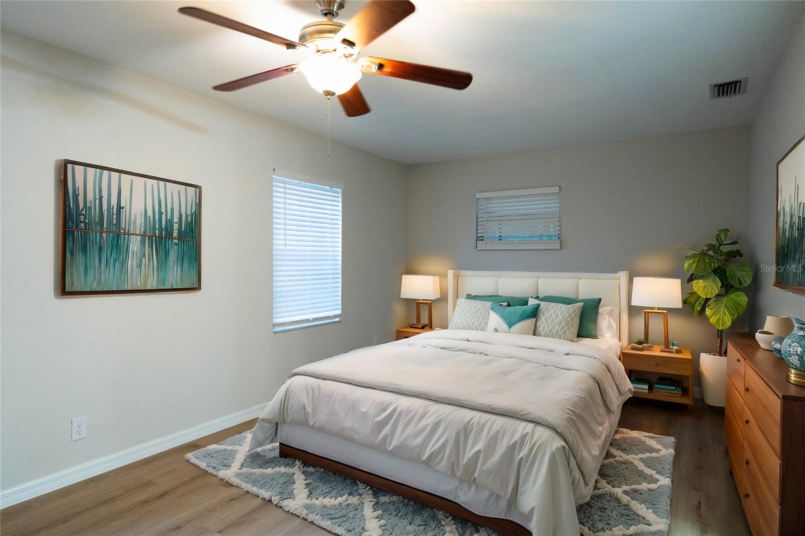 30542 HOYLAKE ST, SORRENTO, FL, 32776