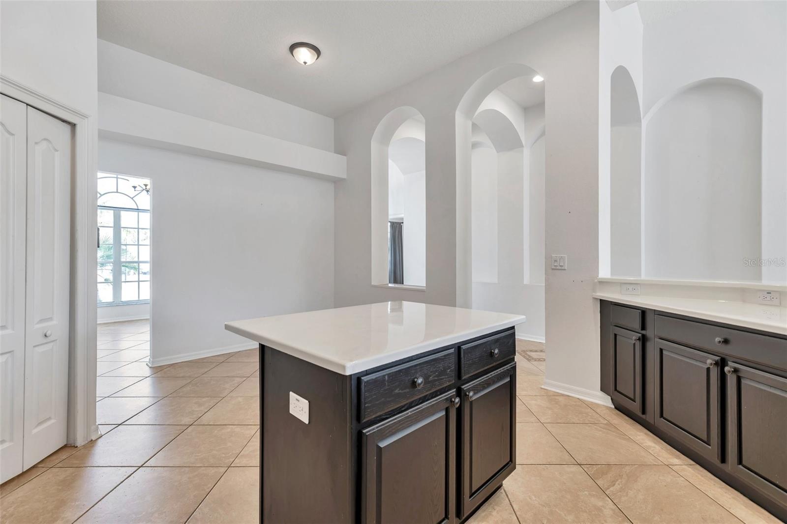 10341 MEADOW CROSSING DR, TAMPA, FL, 33647