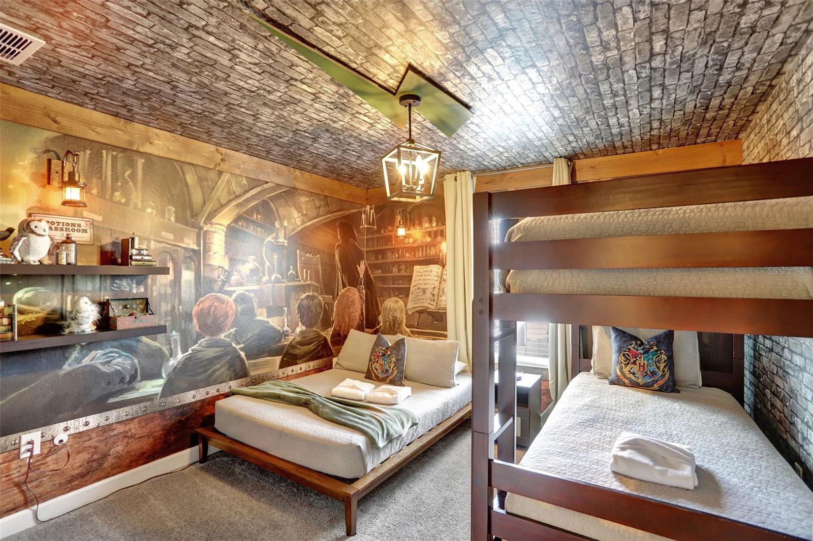 8969 STINGER DR, DAVENPORT, FL, 33896