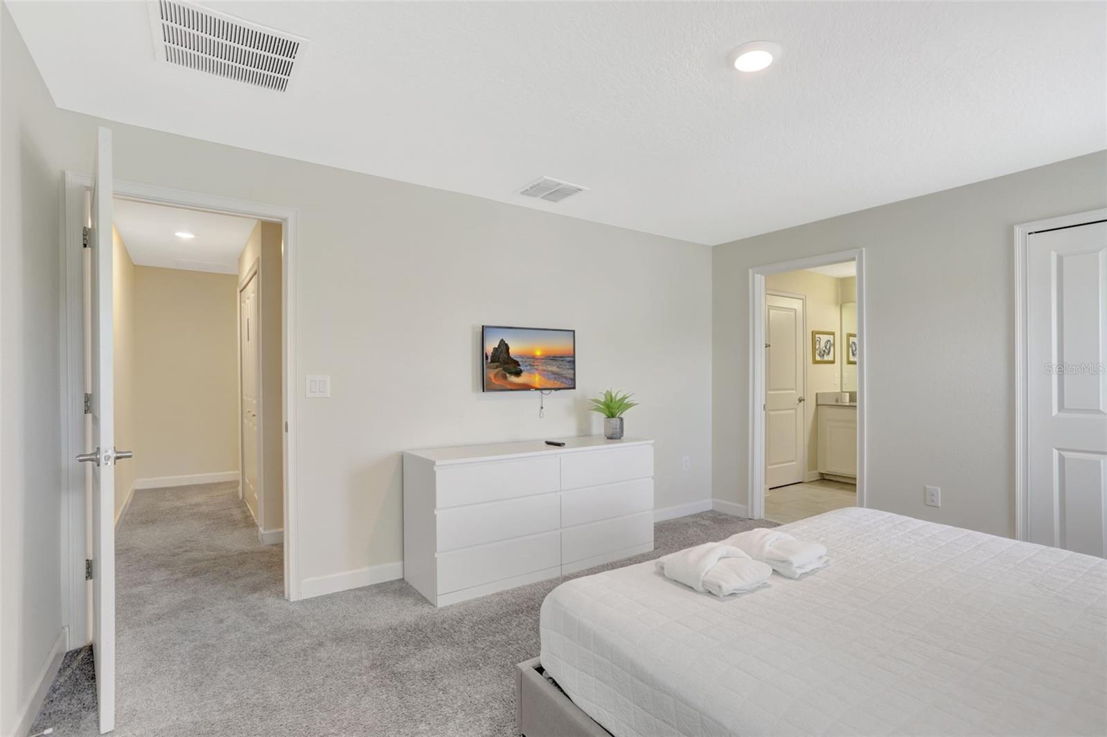 8969 STINGER DR, DAVENPORT, FL, 33896