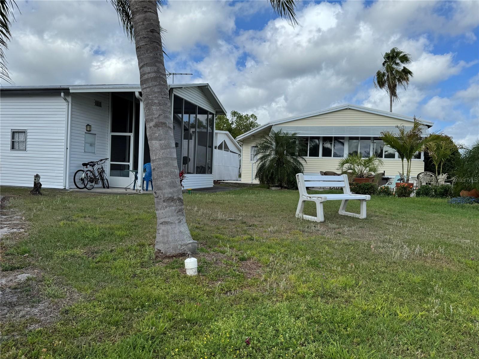 35207 CONDOMINIUM BLVD #Lot 52, ZEPHYRHILLS, FL, 33541