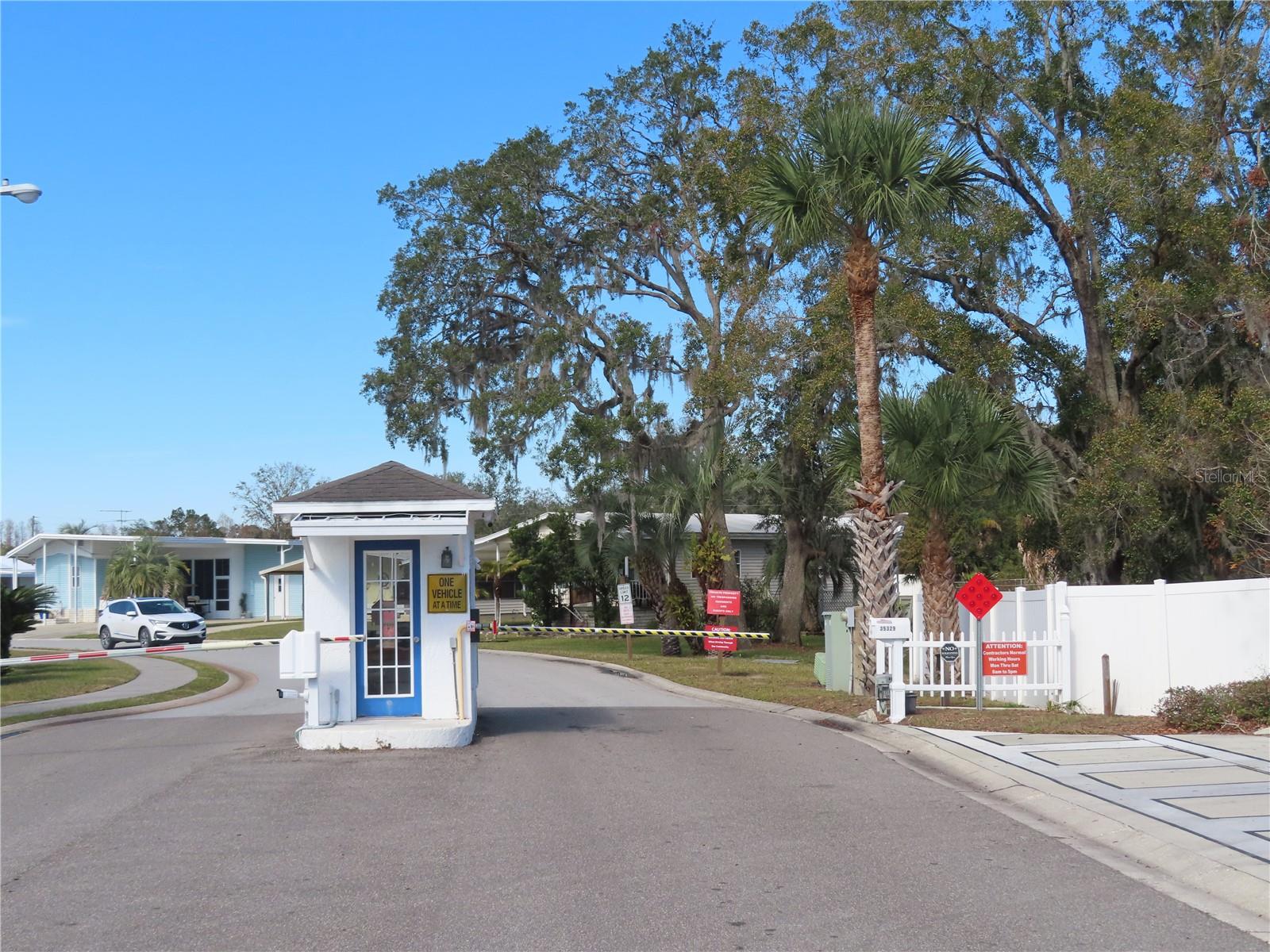 35207 CONDOMINIUM BLVD #Lot 52, ZEPHYRHILLS, FL, 33541