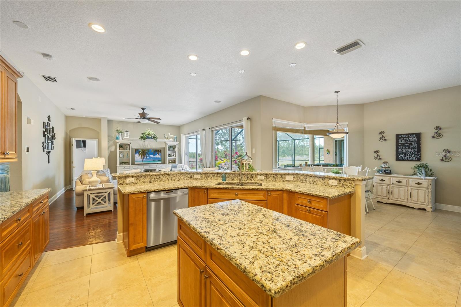 544 RIMINI VISTA WAY, SUN CITY CENTER, FL, 33573