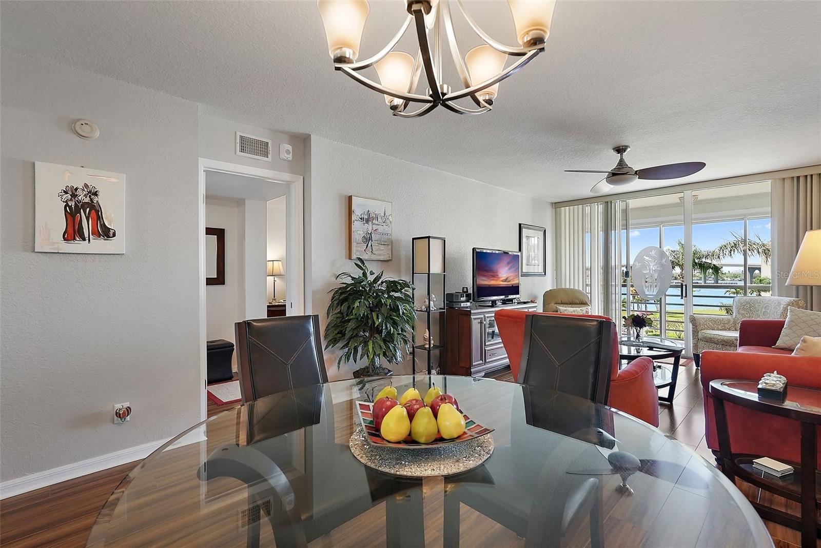 6061 BAHIA DEL MAR CIR #447, ST PETERSBURG, FL, 33715