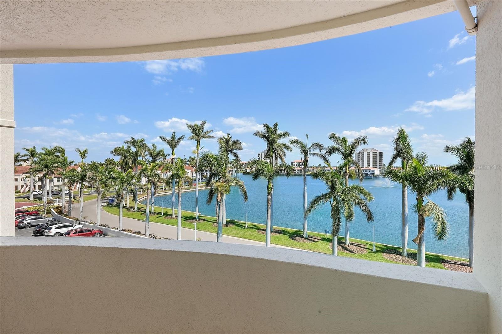 6061 BAHIA DEL MAR CIR #447, ST PETERSBURG, FL, 33715