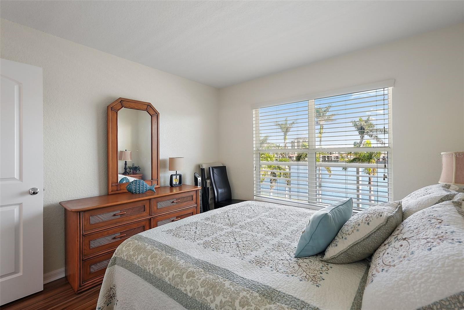 6061 BAHIA DEL MAR CIR #447, ST PETERSBURG, FL, 33715