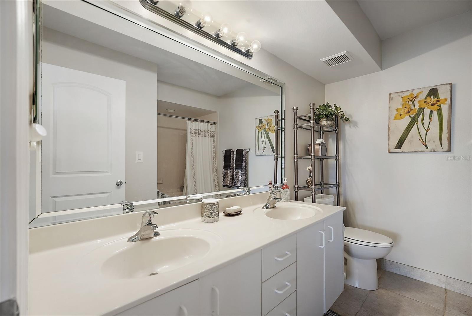 6061 BAHIA DEL MAR CIR #447, ST PETERSBURG, FL, 33715