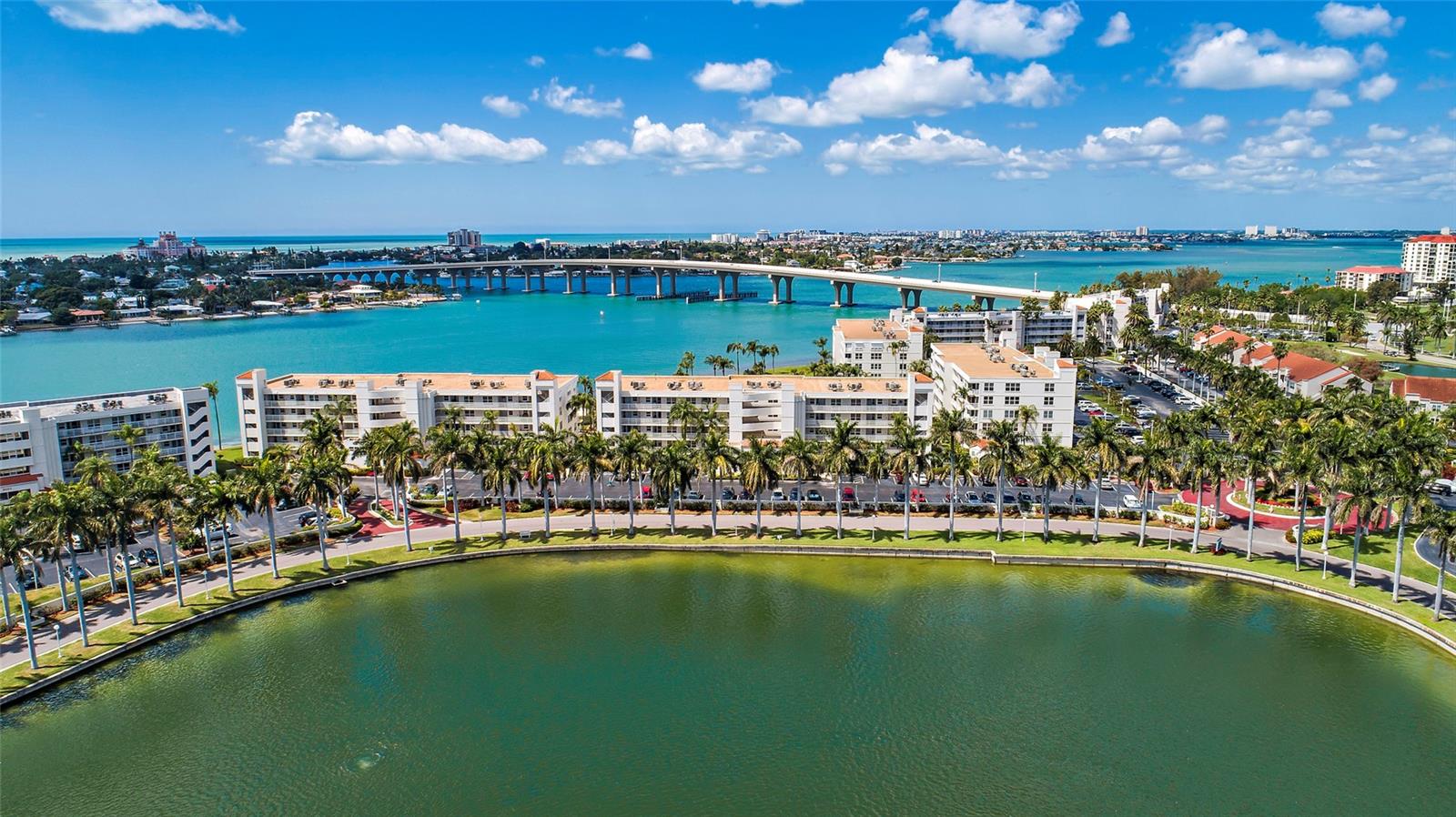 6061 BAHIA DEL MAR CIR #447, ST PETERSBURG, FL, 33715