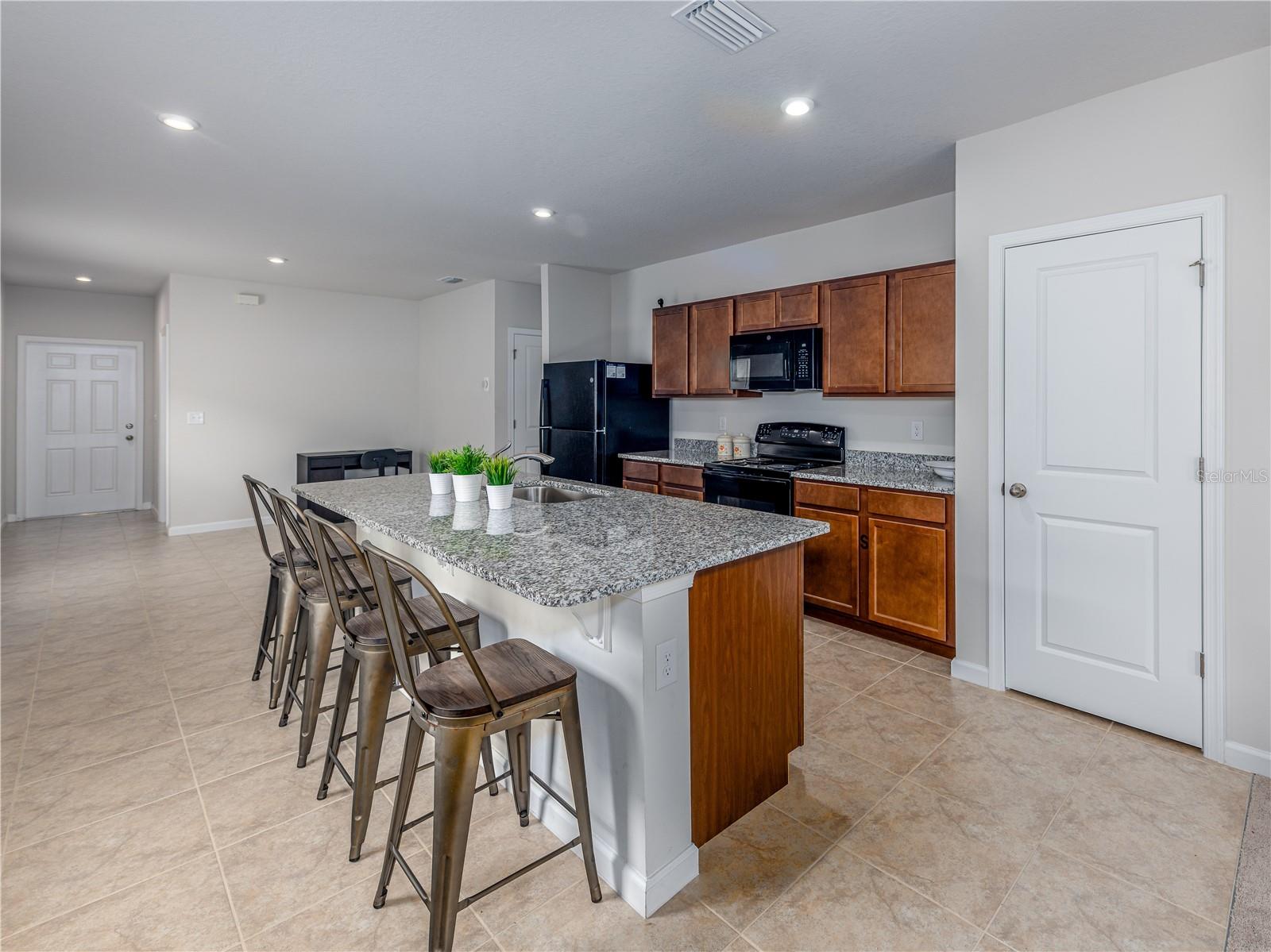 3686 ZEPHYR PRESERVE PL, ZEPHYRHILLS, FL, 33541