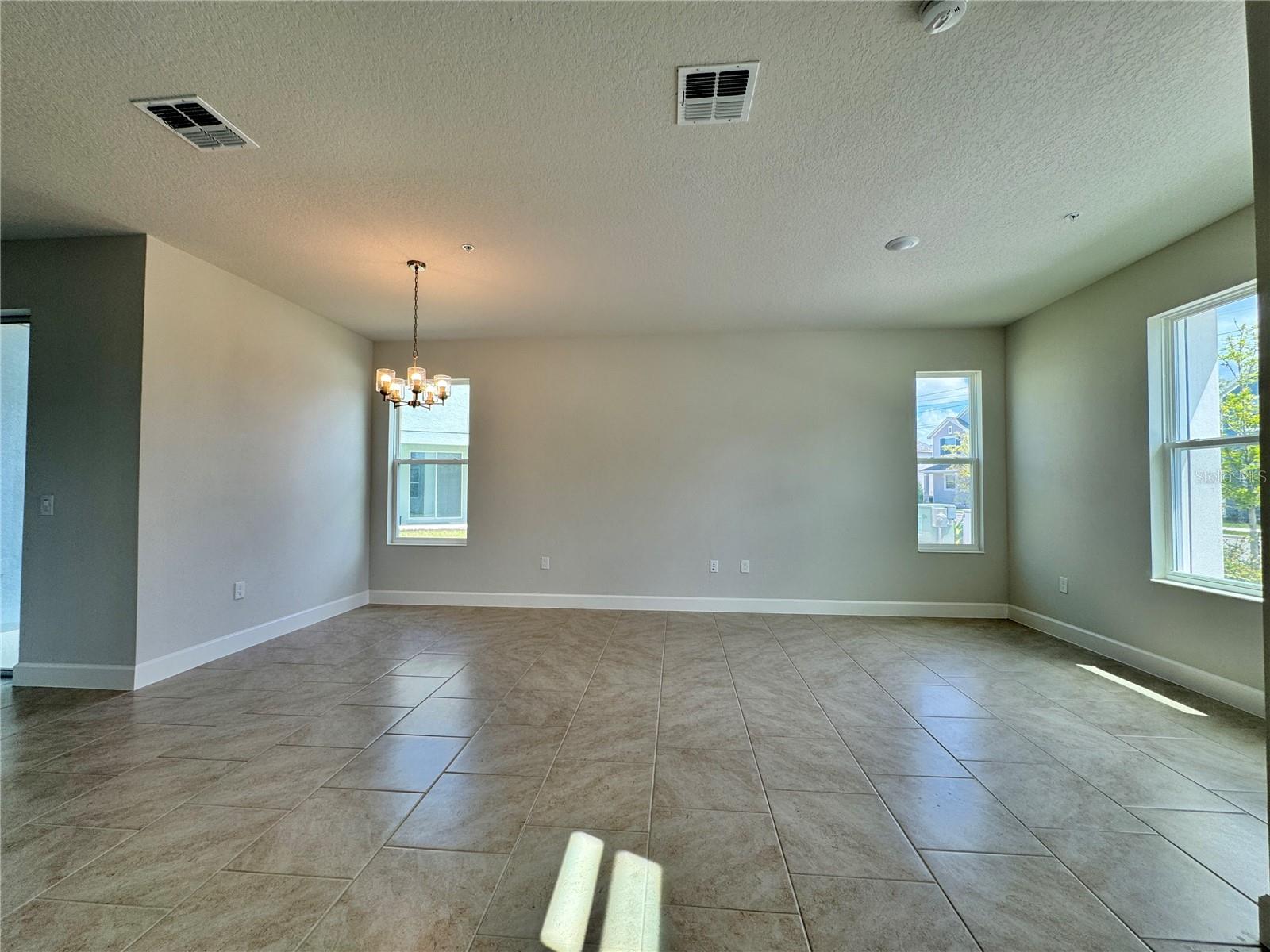 392 BELMOND DR, DEBARY, FL, 32713