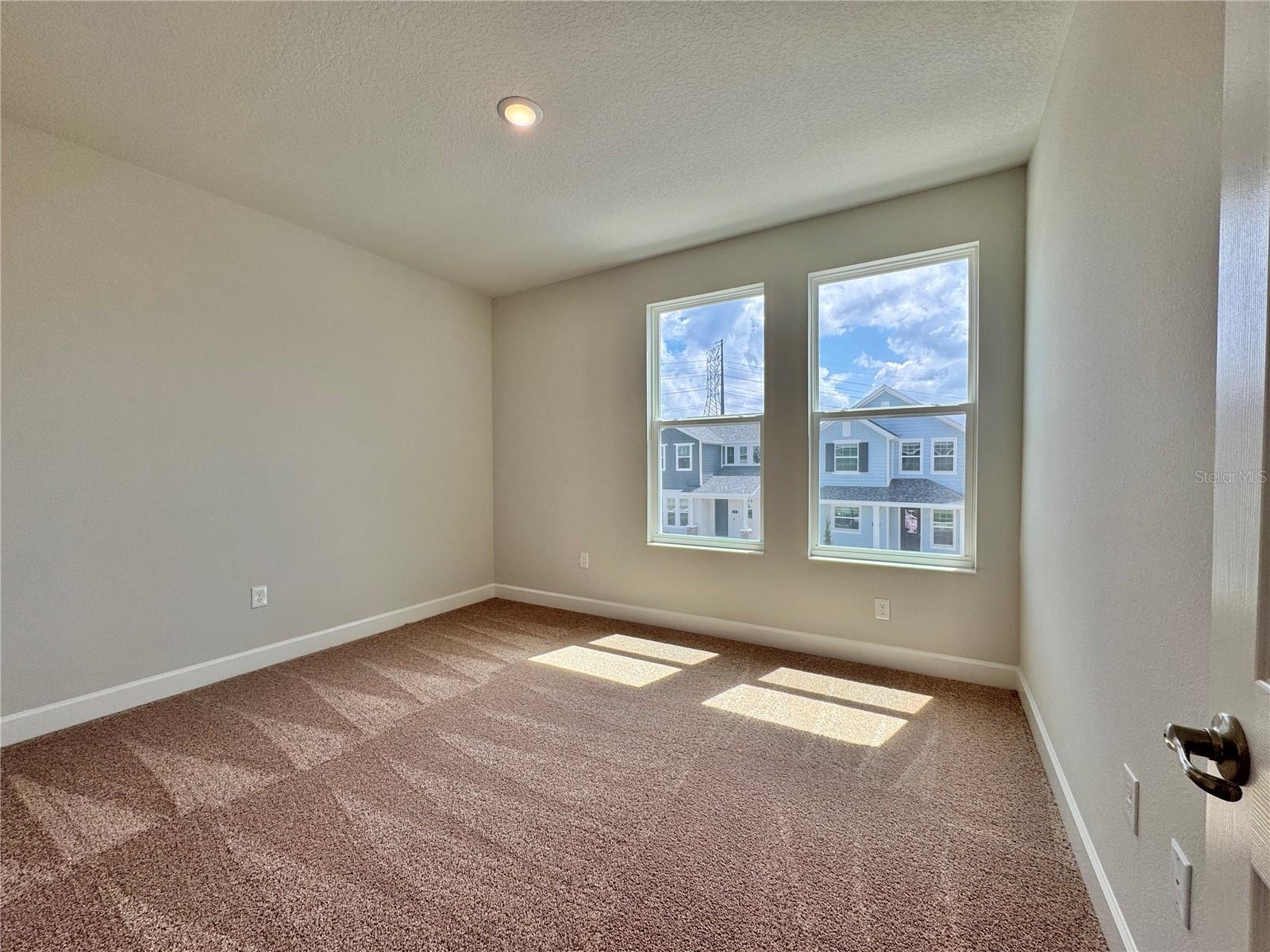 392 BELMOND DR, DEBARY, FL, 32713