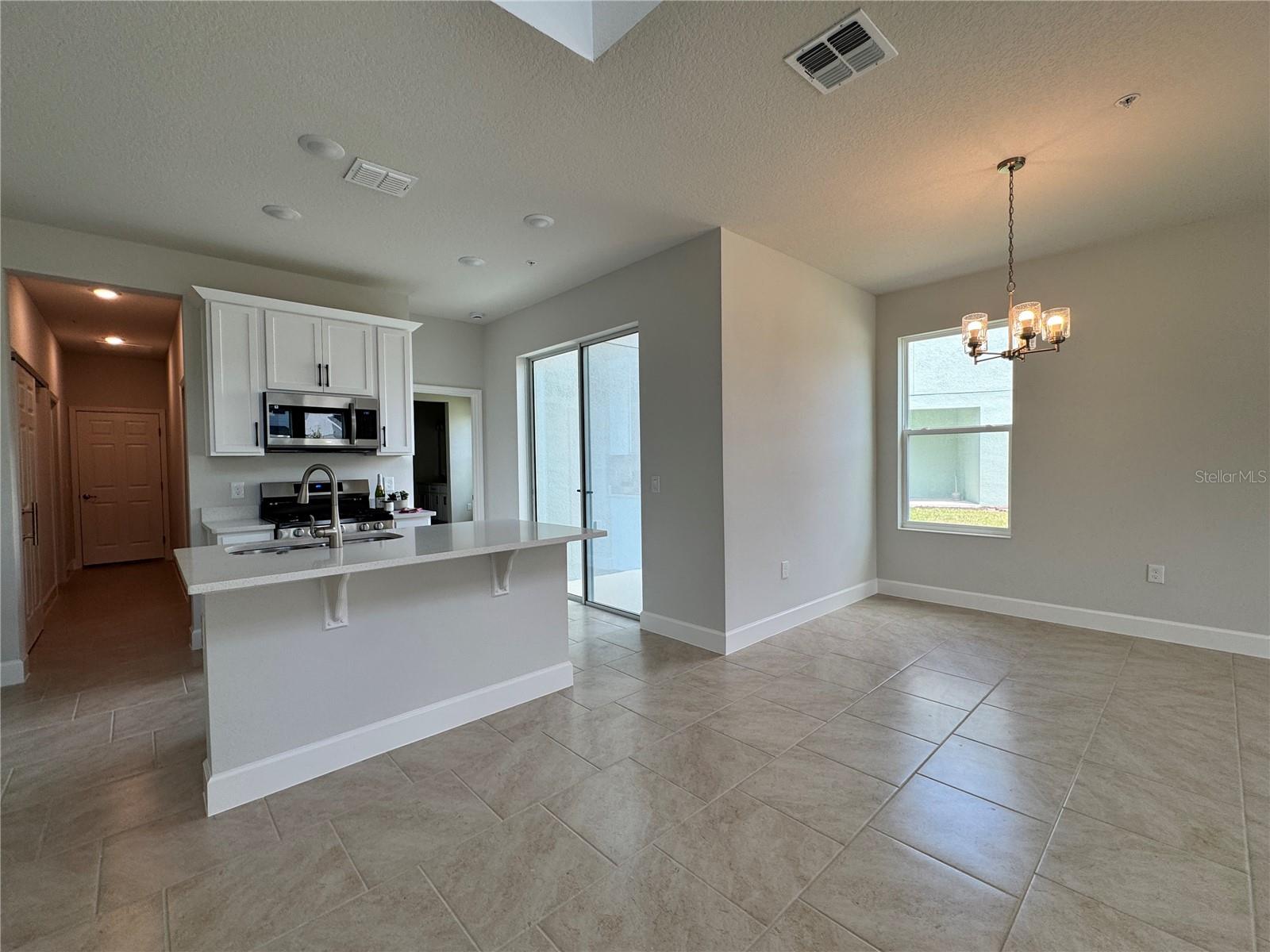 392 BELMOND DR, DEBARY, FL, 32713