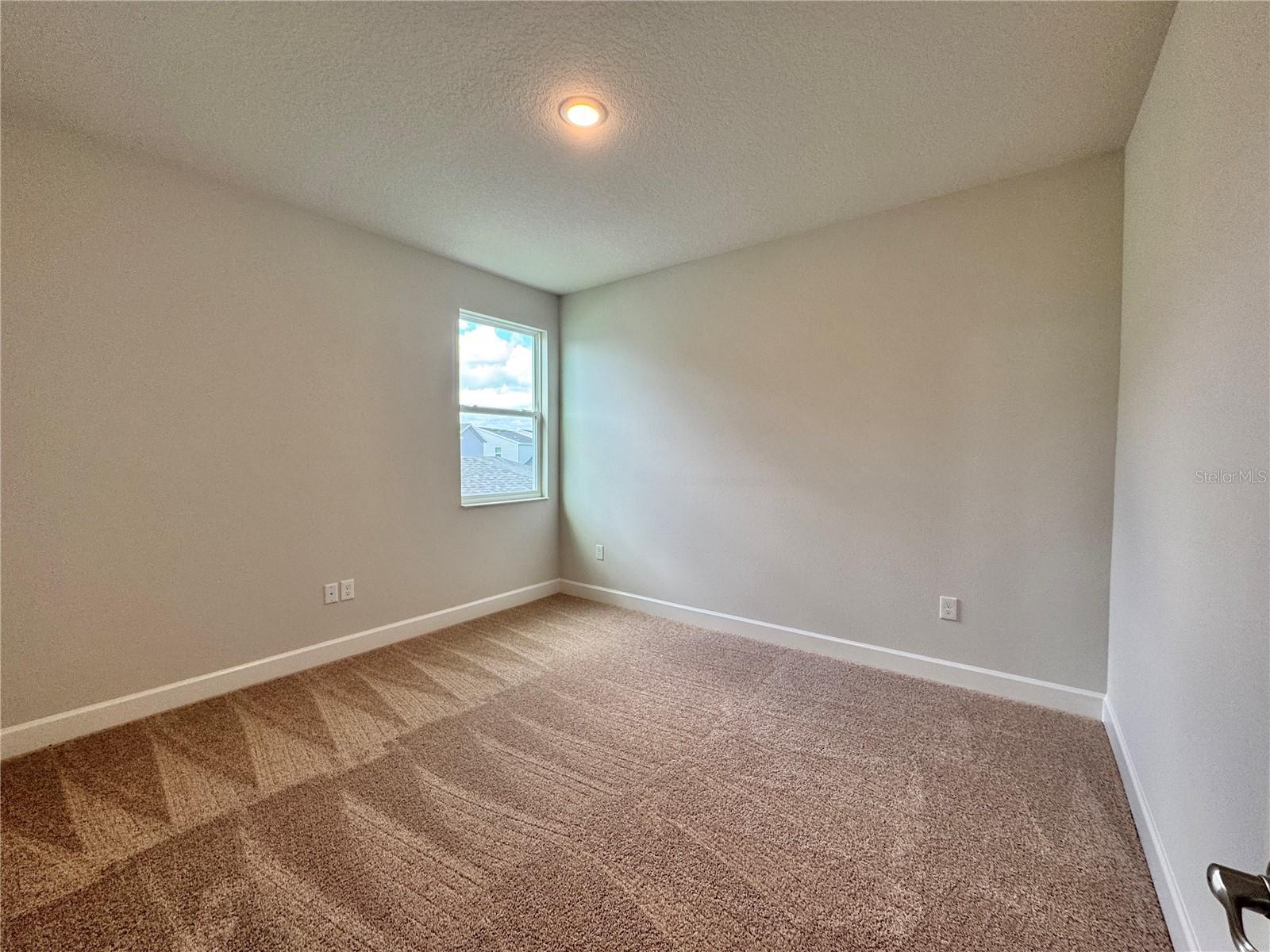 392 BELMOND DR, DEBARY, FL, 32713