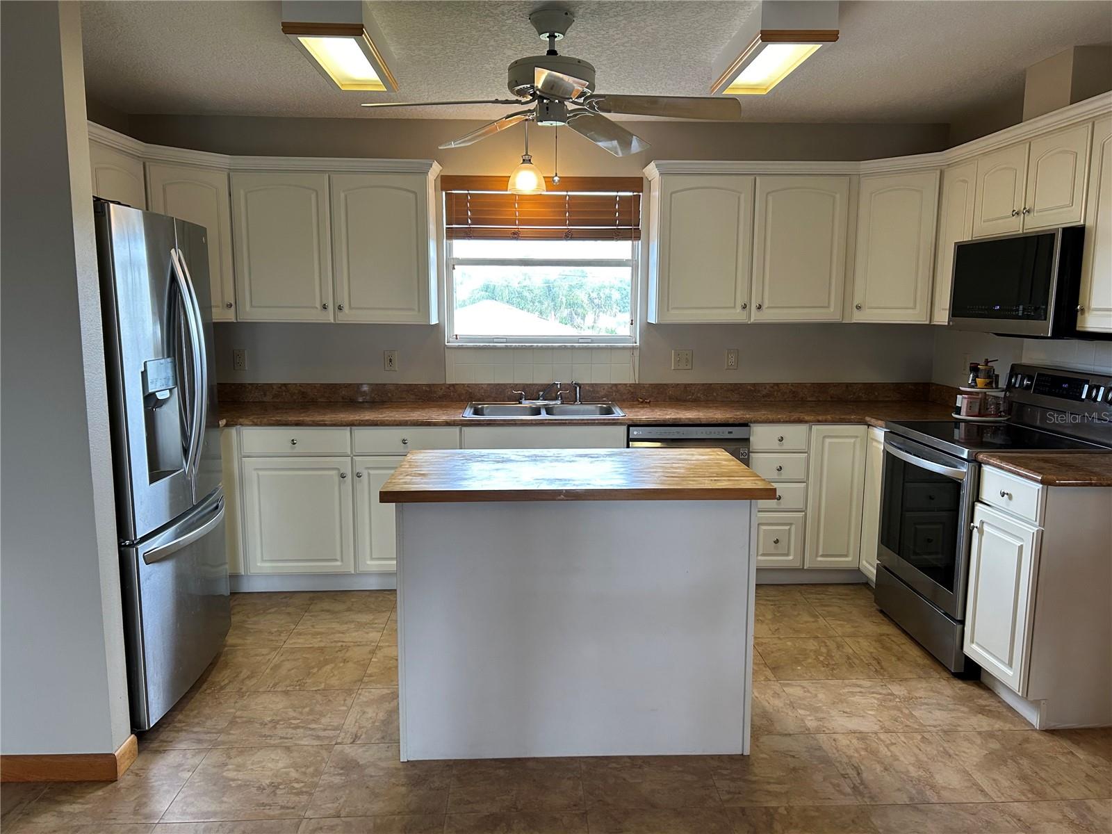1951 N DAYTONA AVE, FLAGLER BEACH, FL, 32136
