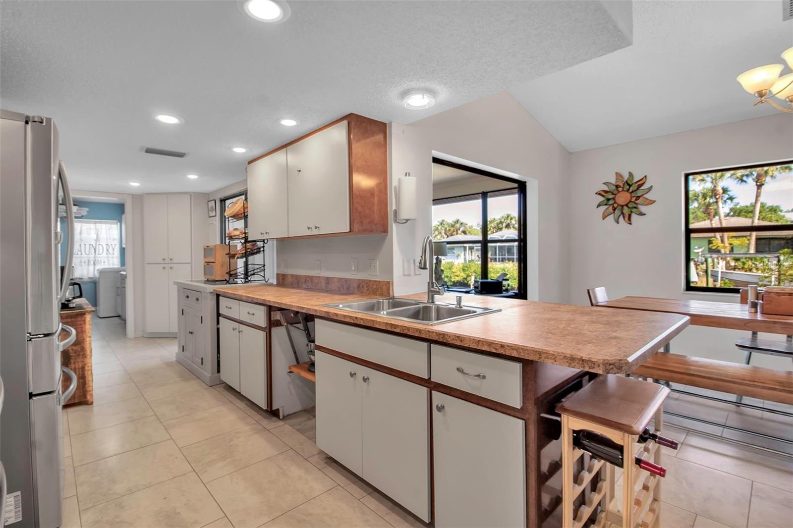 9011 HILOLO LN, VENICE, FL, 34293
